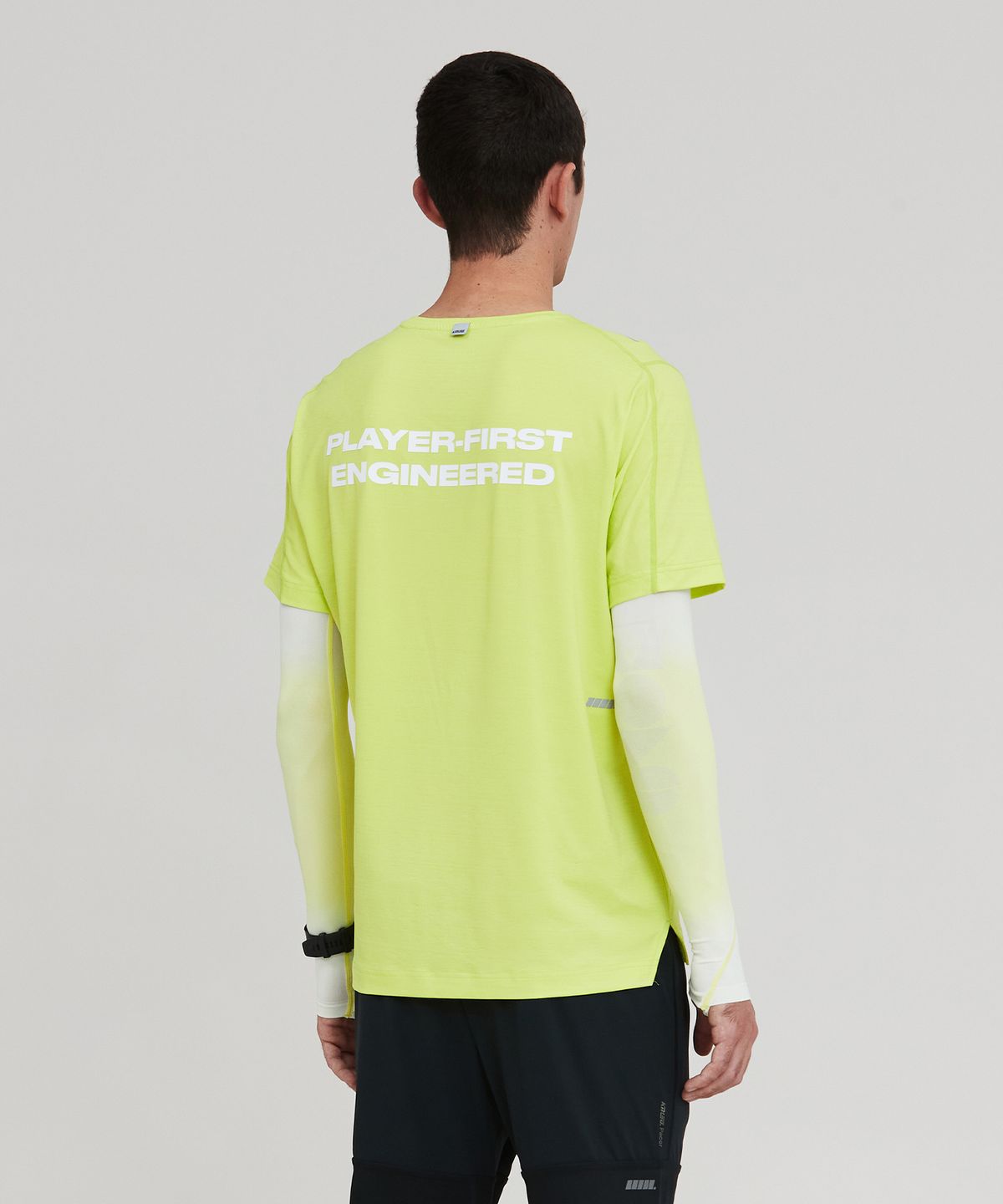 칼렉(KALEG) MENS PACER T SHIRTS_LIGHT GREEN