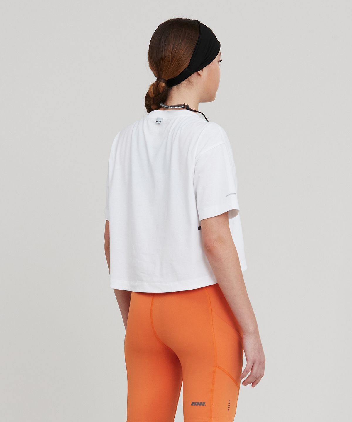 칼렉(KALEG) WOMENS WARM UP T SHIRTS (WIDE)_WHITE