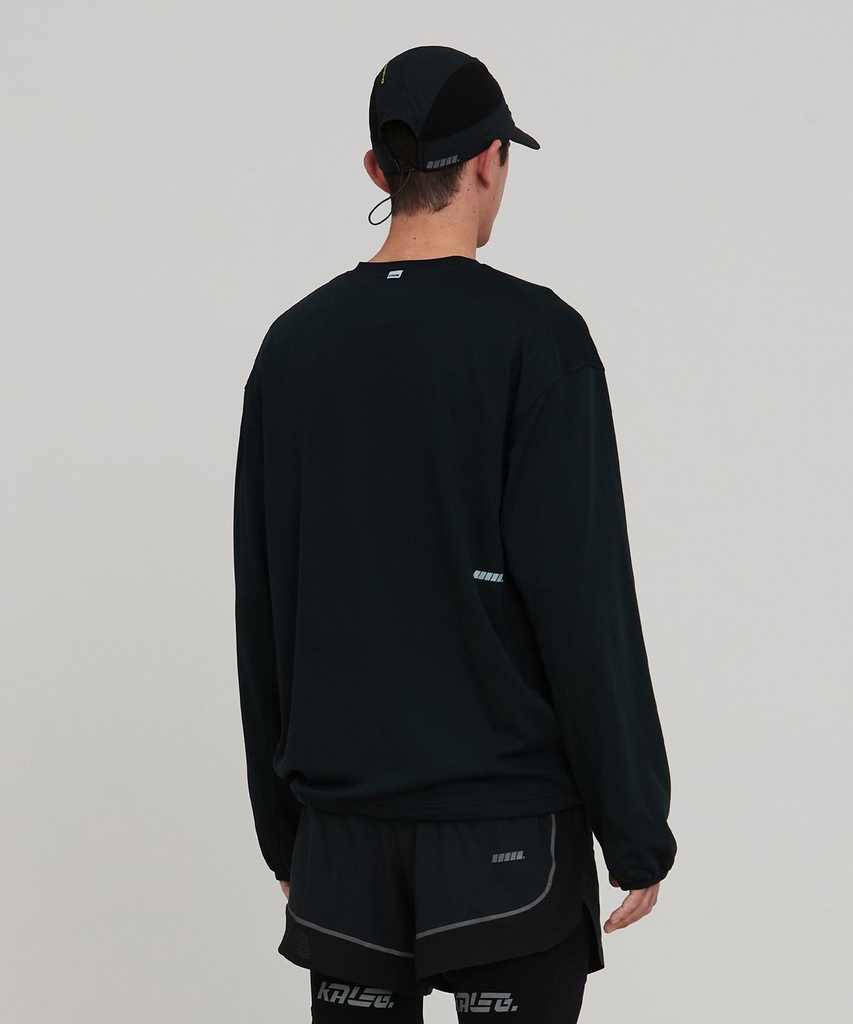 칼렉(KALEG) MENS 360° VENT LONG SLEEVE T SHIRTS_BLACK