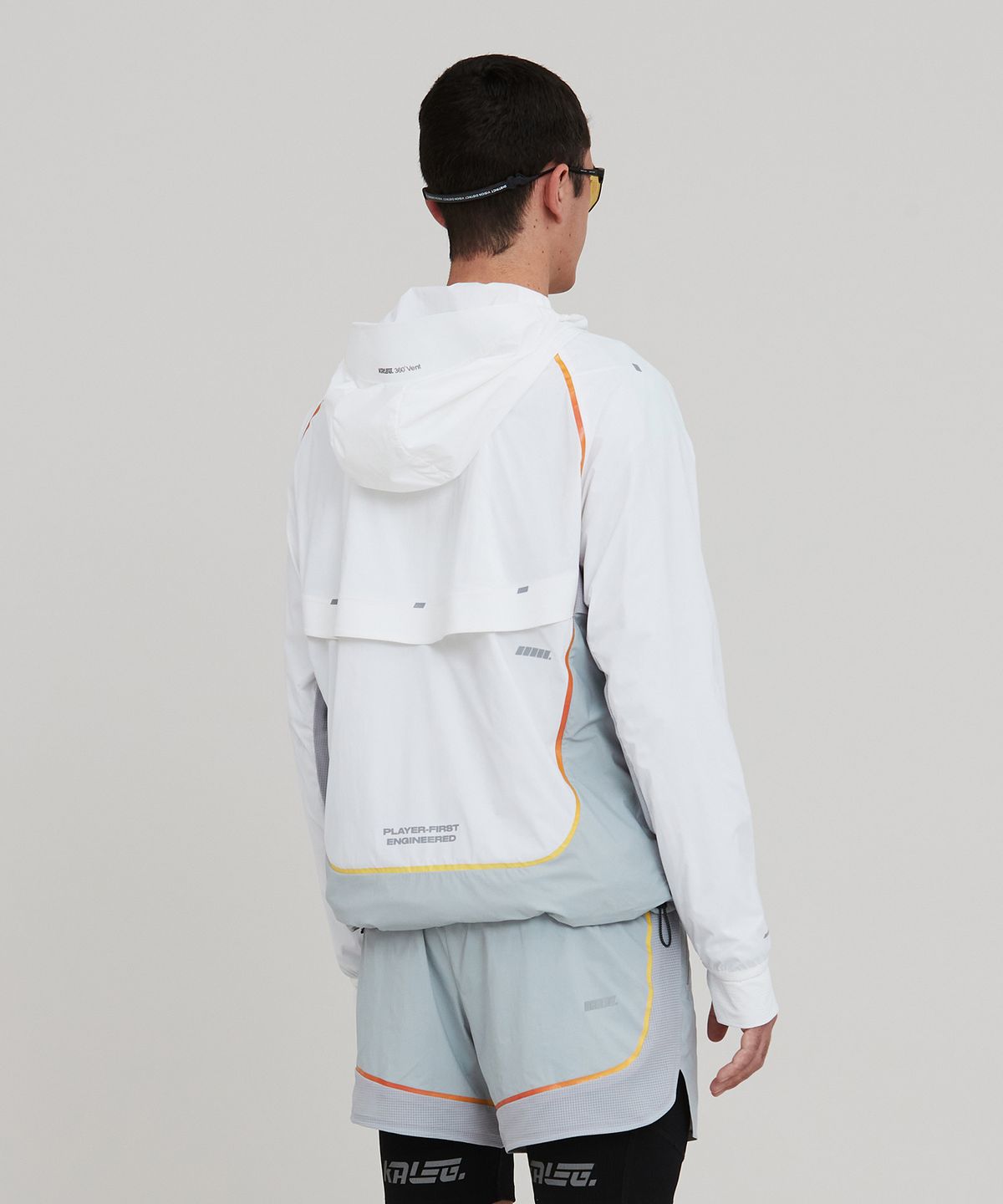 칼렉(KALEG) MENS 360° VENT WIND JACKET_WHITE