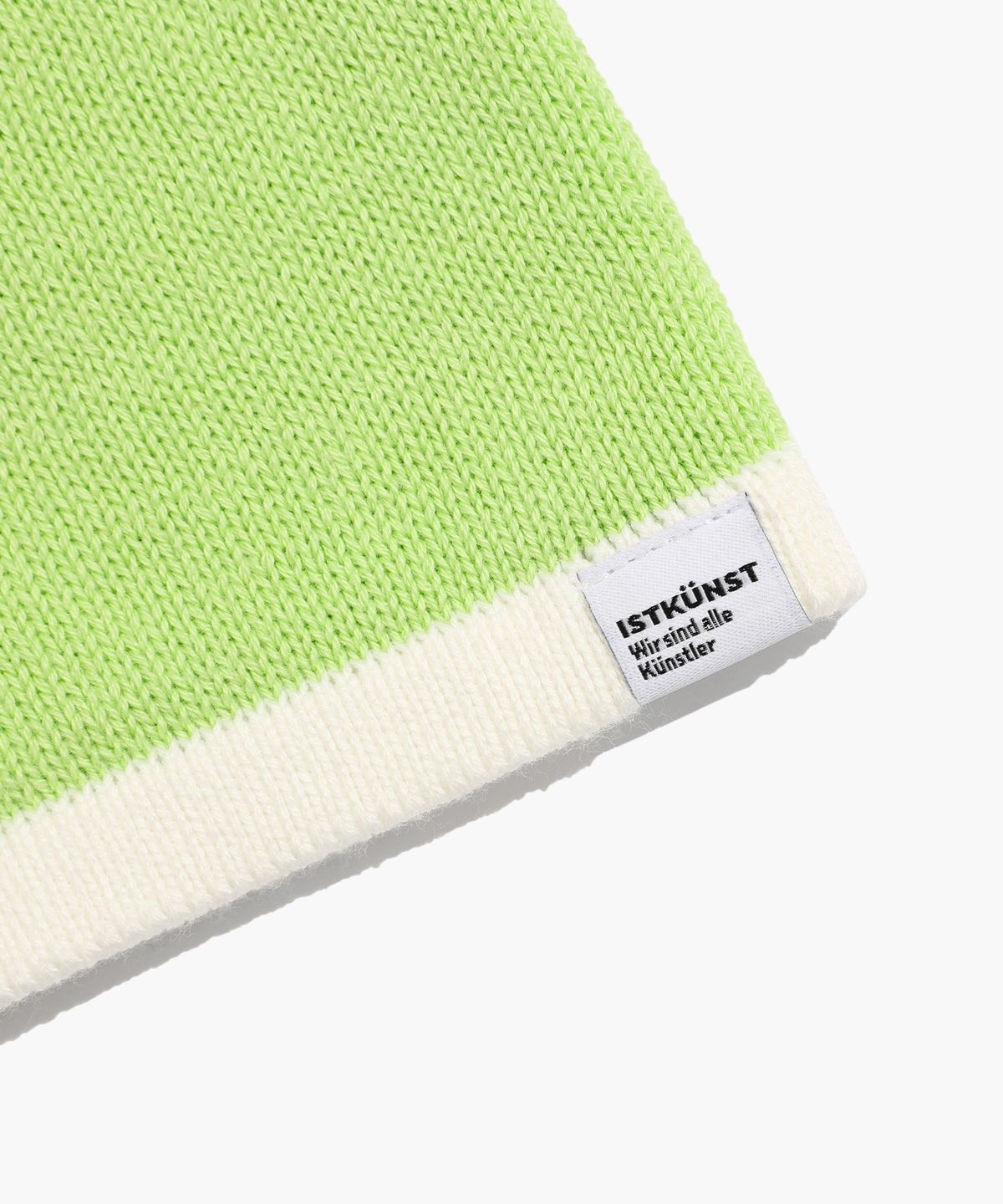 이스트쿤스트(ISTKUNST) STAR LOGO HALF CROP KNIT_LIME(IK2DMFK630A)