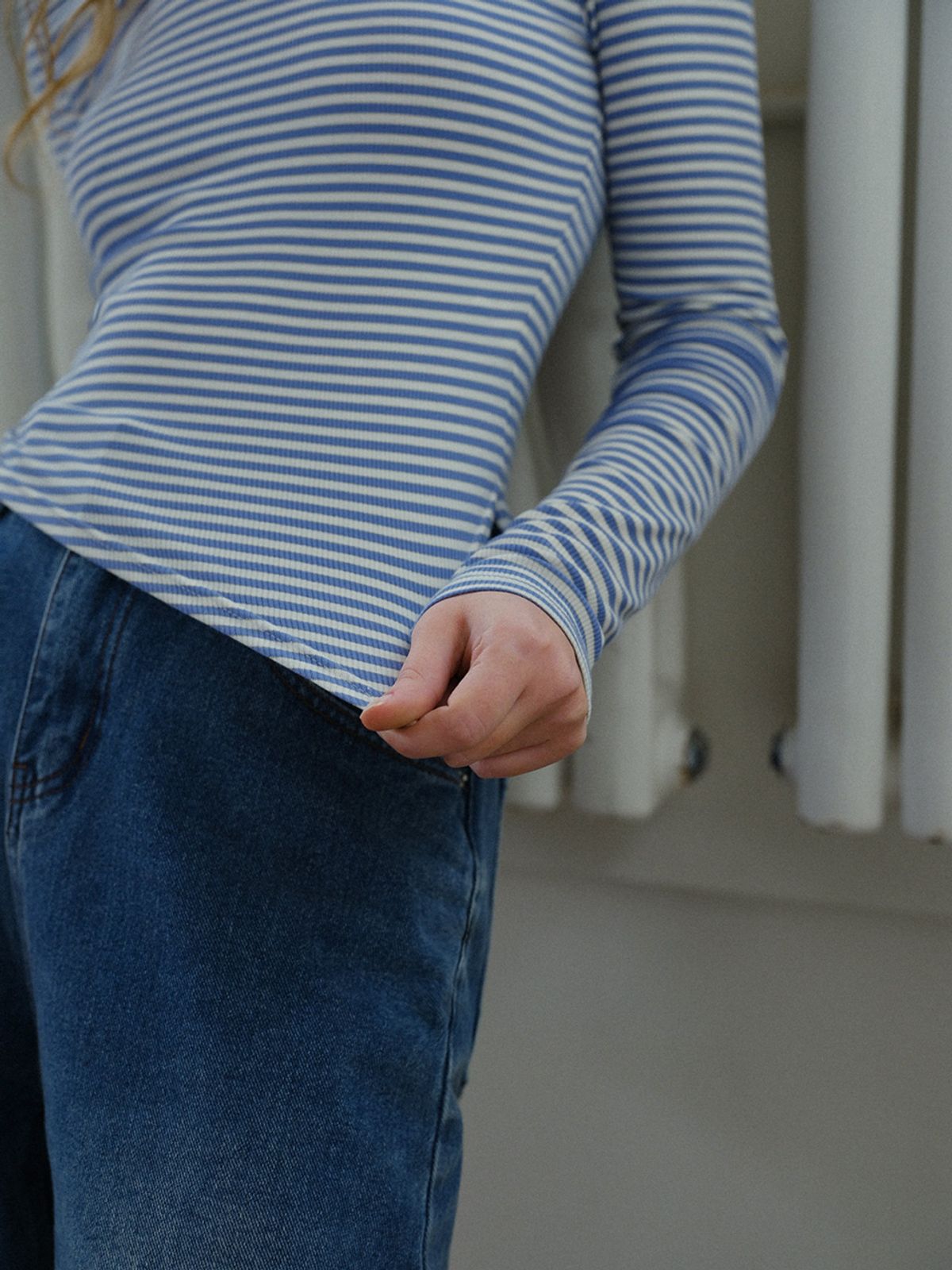 던드롭(DUNDROP) DD_Stripe irregular slim top_BLUE