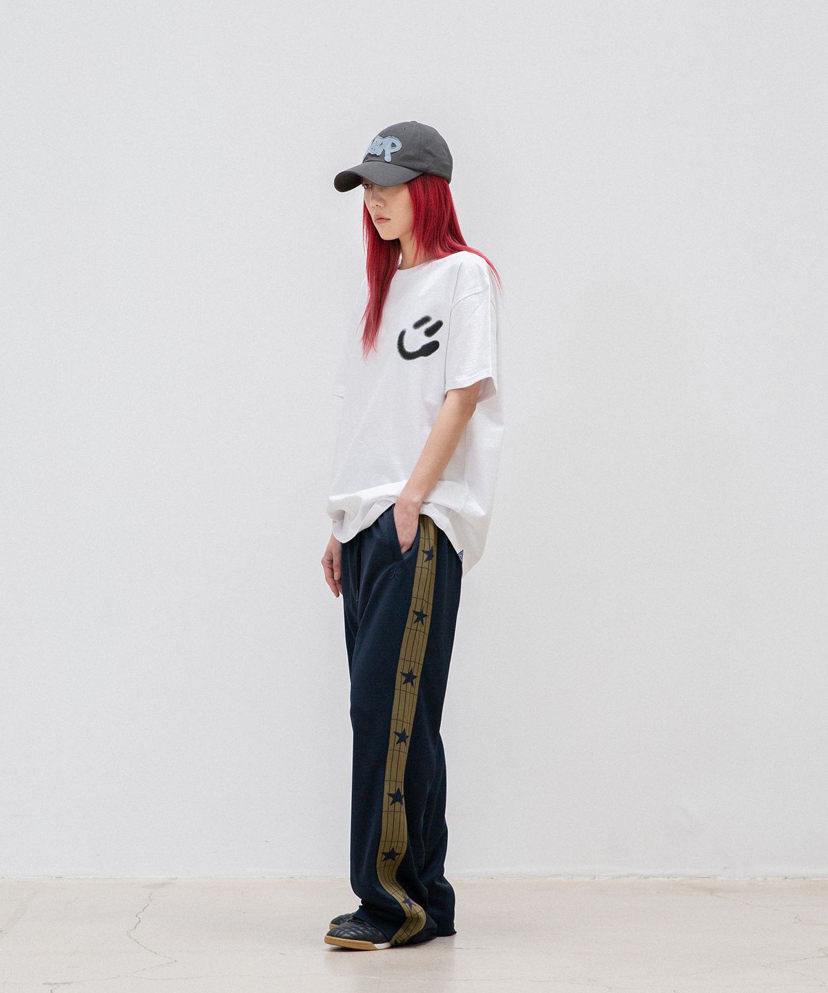 이스트쿤스트(ISTKUNST) BLUR SMILEY BALL TEE_WHITE(IK2EMMT502A)
