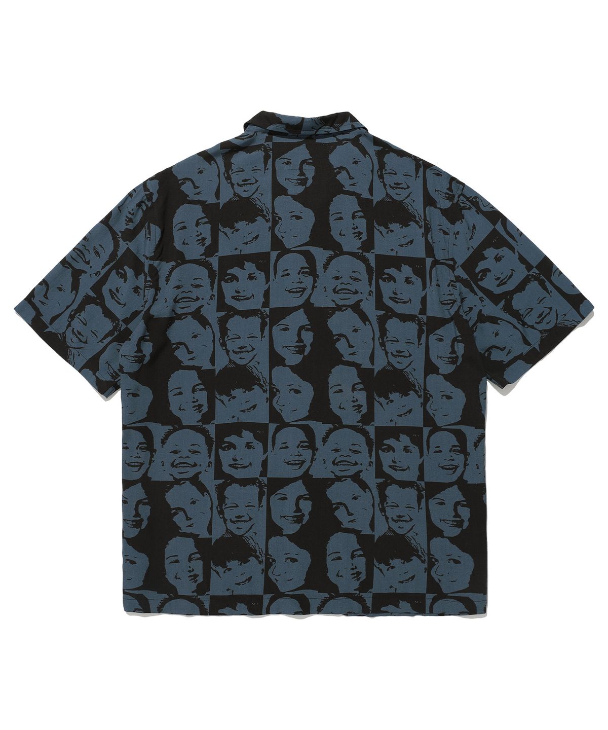 이스트쿤스트(ISTKUNST) SMILEY FACE HALF SHIRTS_BLACK(IK2DMMW361A)
