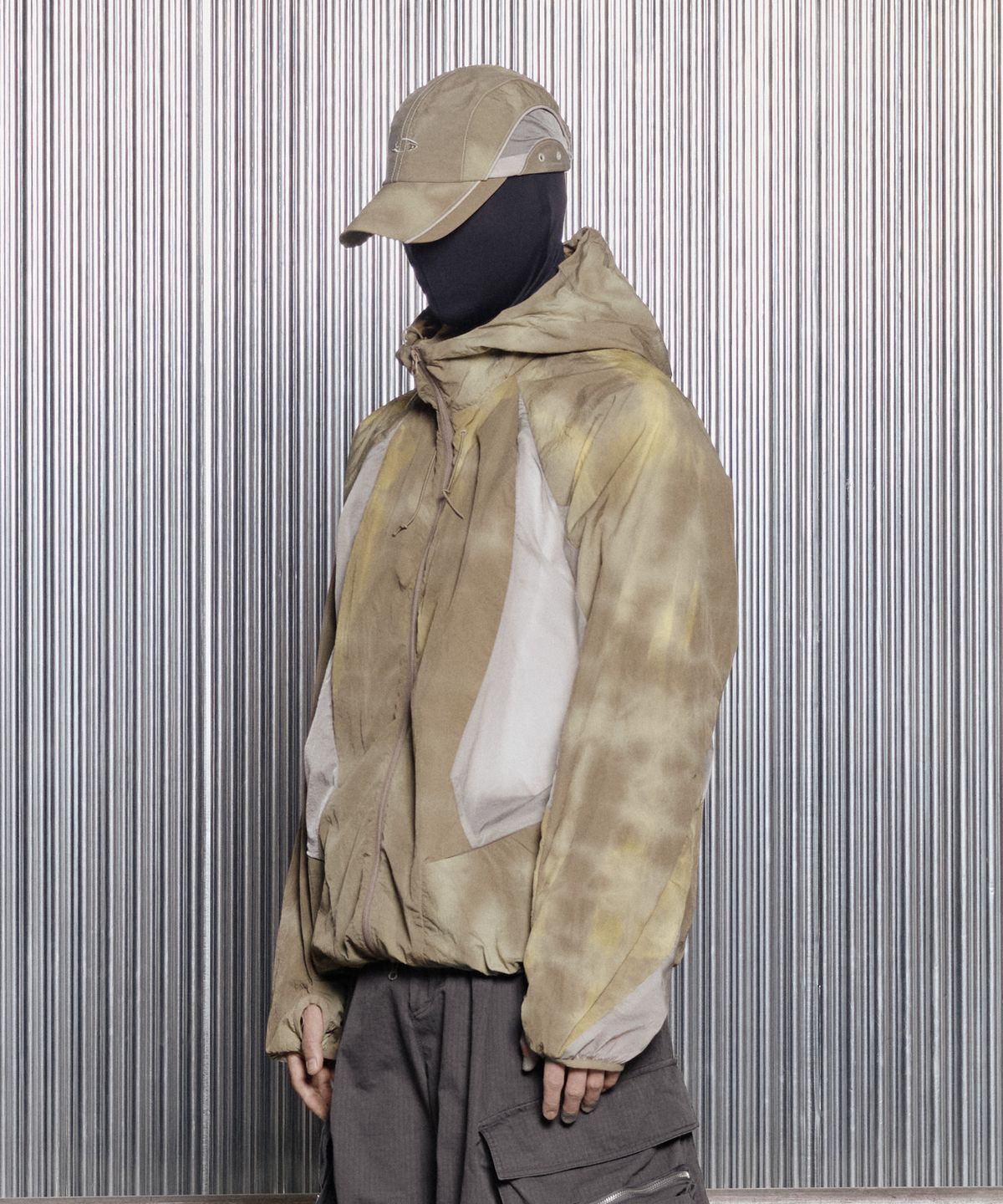 그레일즈(GRAILZ) PACKABLE LIGHT JACKET [TAN]