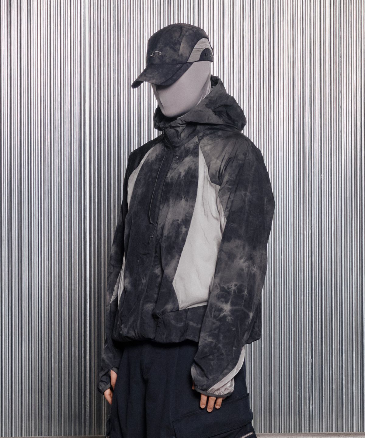 그레일즈(GRAILZ) PACKABLE LIGHT JACKET [BLACK]