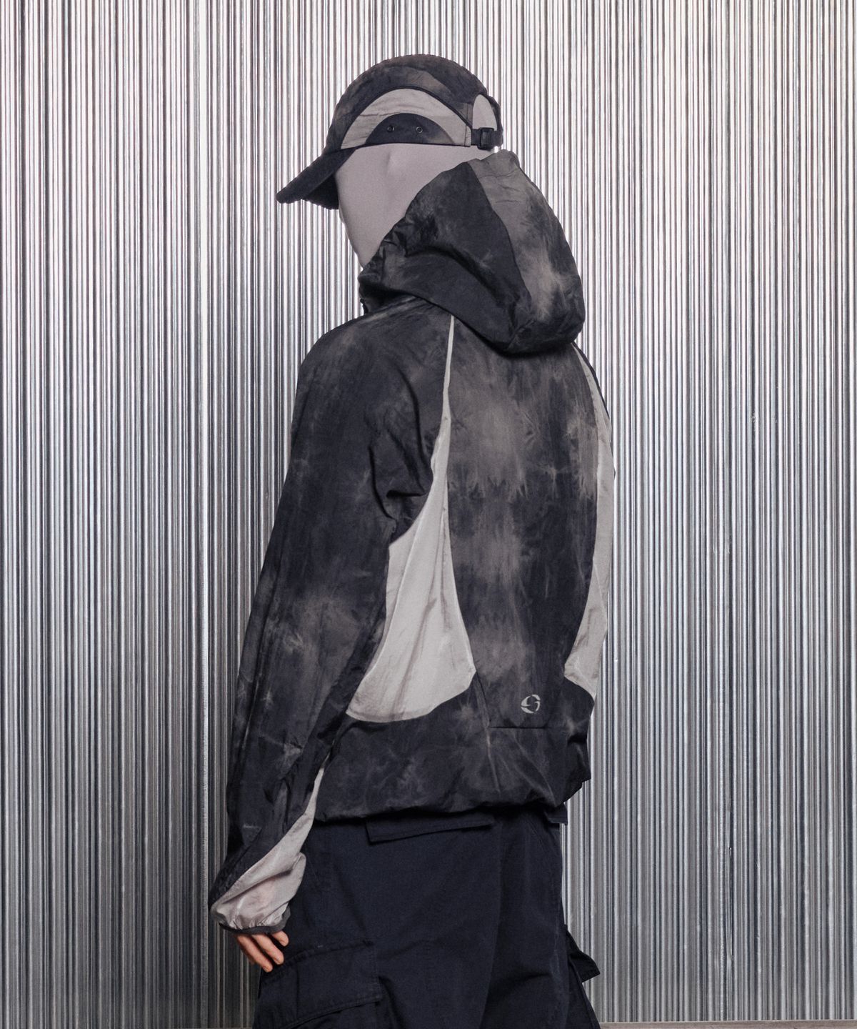 그레일즈(GRAILZ) PACKABLE LIGHT JACKET [BLACK]