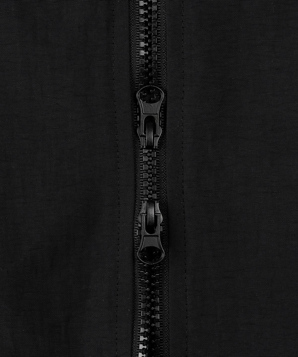 토피(TOFFEE) 하이넥 나일론 후드 집업 베스트 (BLACK)
