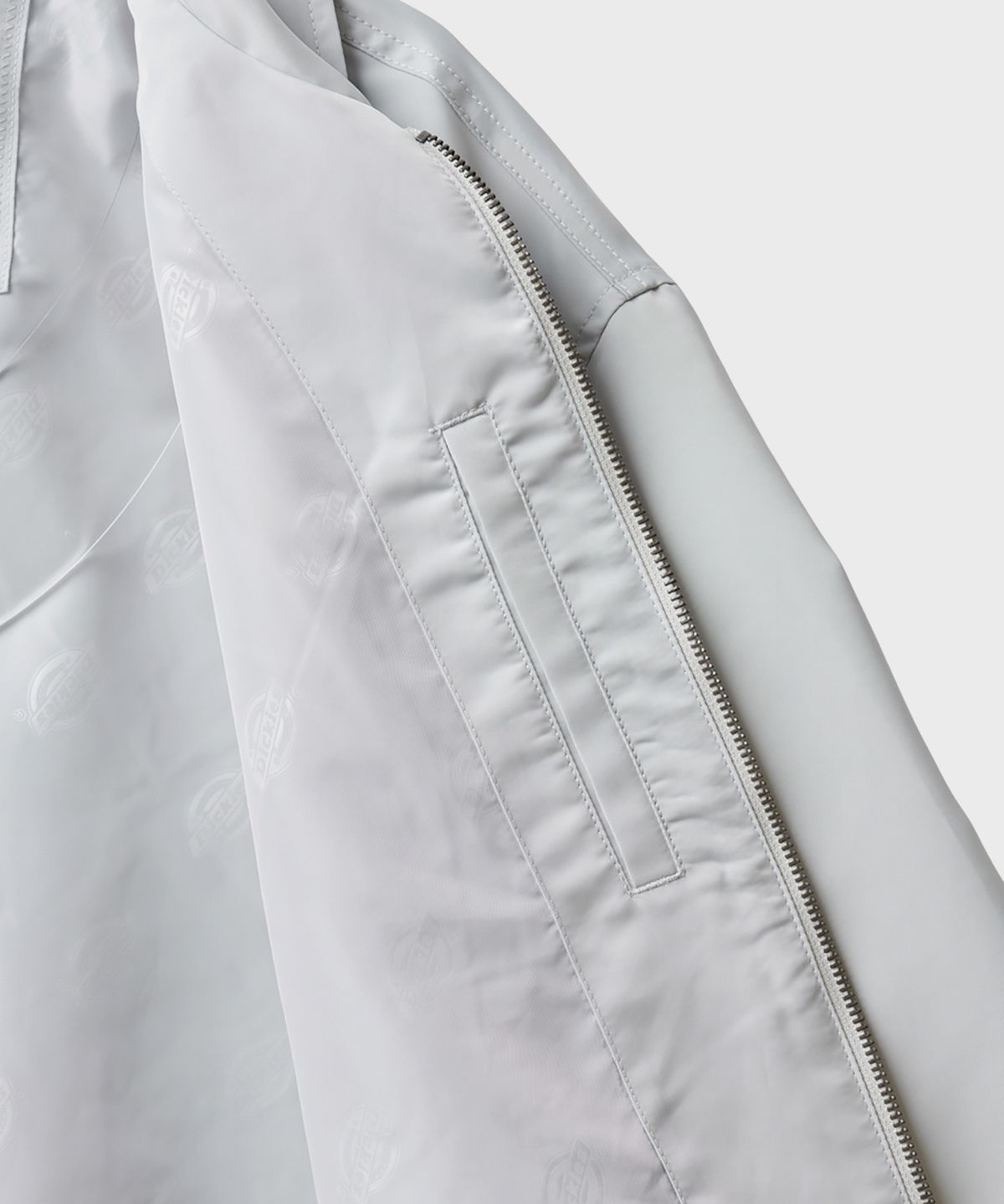 디키즈(DICKIES) 릴렉스드 재킷 Oyster Mushroom