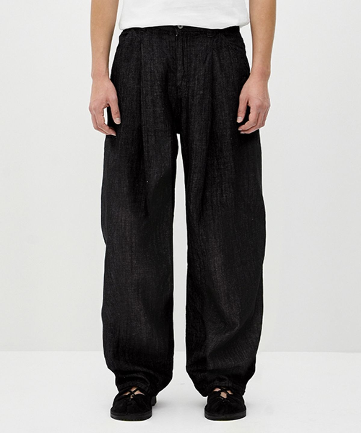 에러스익셉티드(ERRORS EXCEPTED) LDP128BK 플리츠 린넨 데님팬츠 (Black)