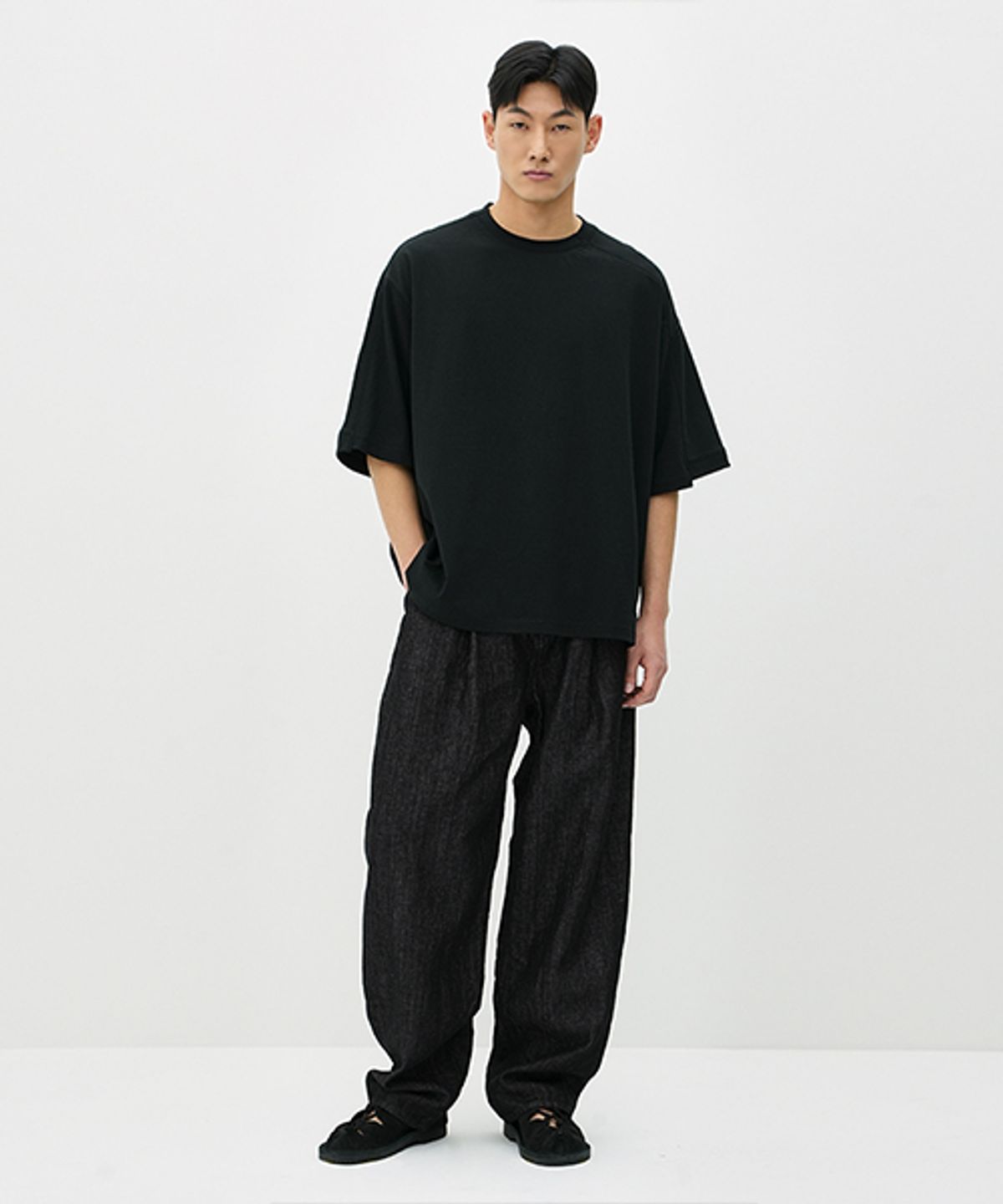에러스익셉티드(ERRORS EXCEPTED) HS501BK 언발란스 반팔티 (Black)