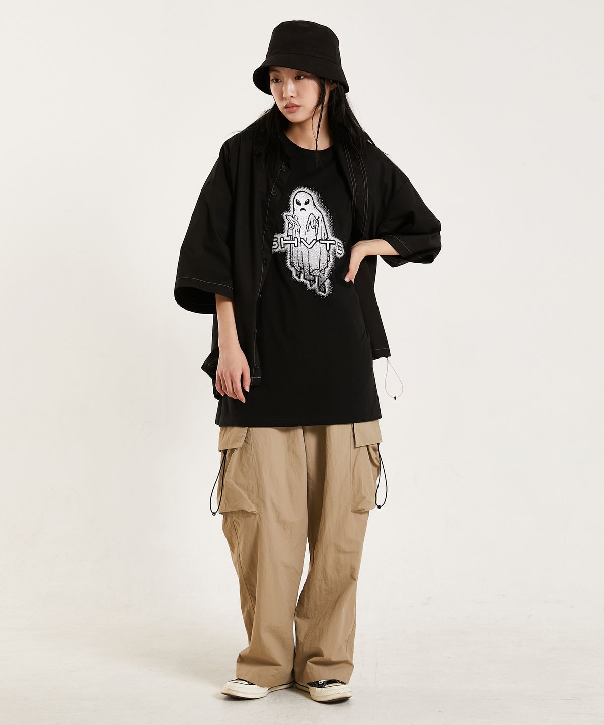슈브토(SHVTO) Alien ghost t-shirt