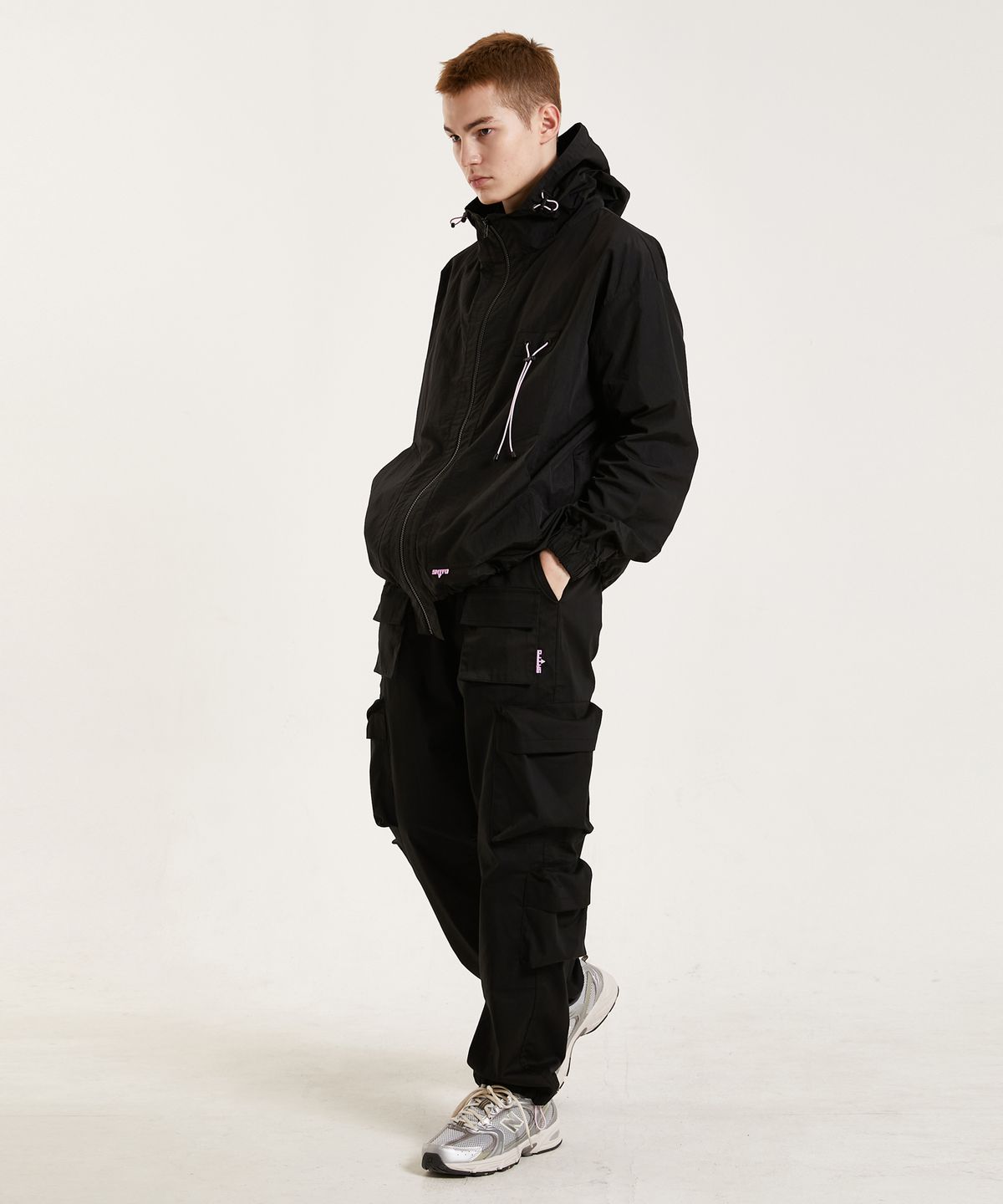 슈브토(SHVTO) Multi pocket pants