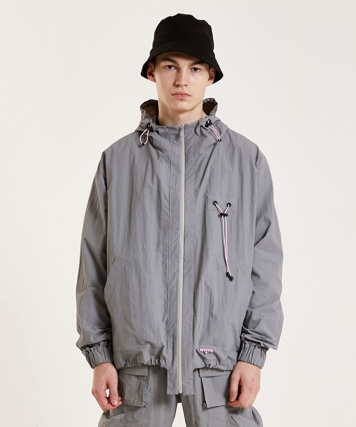 슈브토(SHVTO) Windbreaker hooded gray jacket