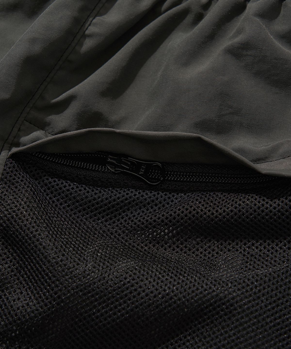 리베레(LIBERE) FORCE SHORT PANTS / BLACK