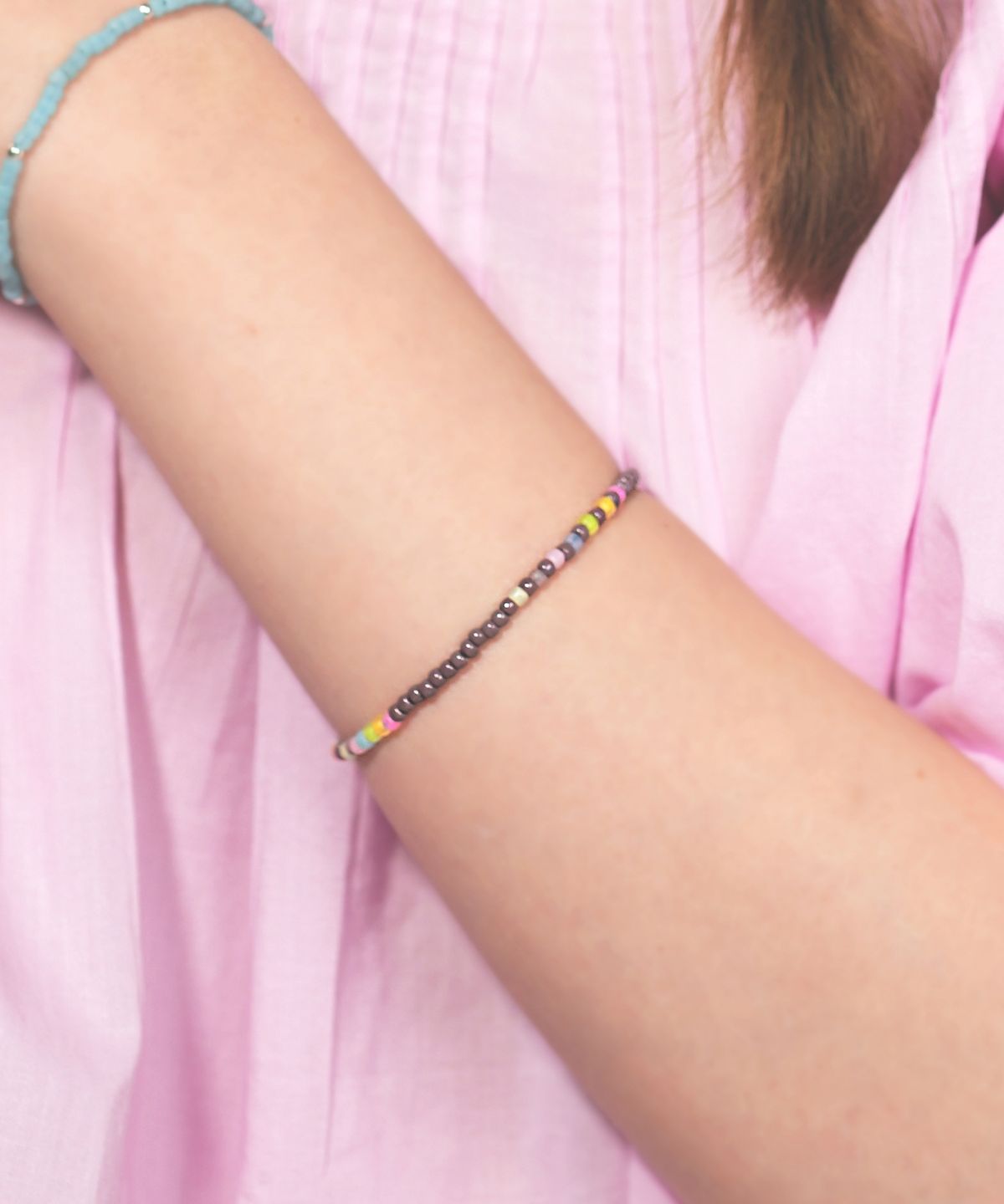 봉보(BONBEAU) Soft pop color beads layered Bracelet 소프트 팝 컬러 레이어드 비즈 팔찌