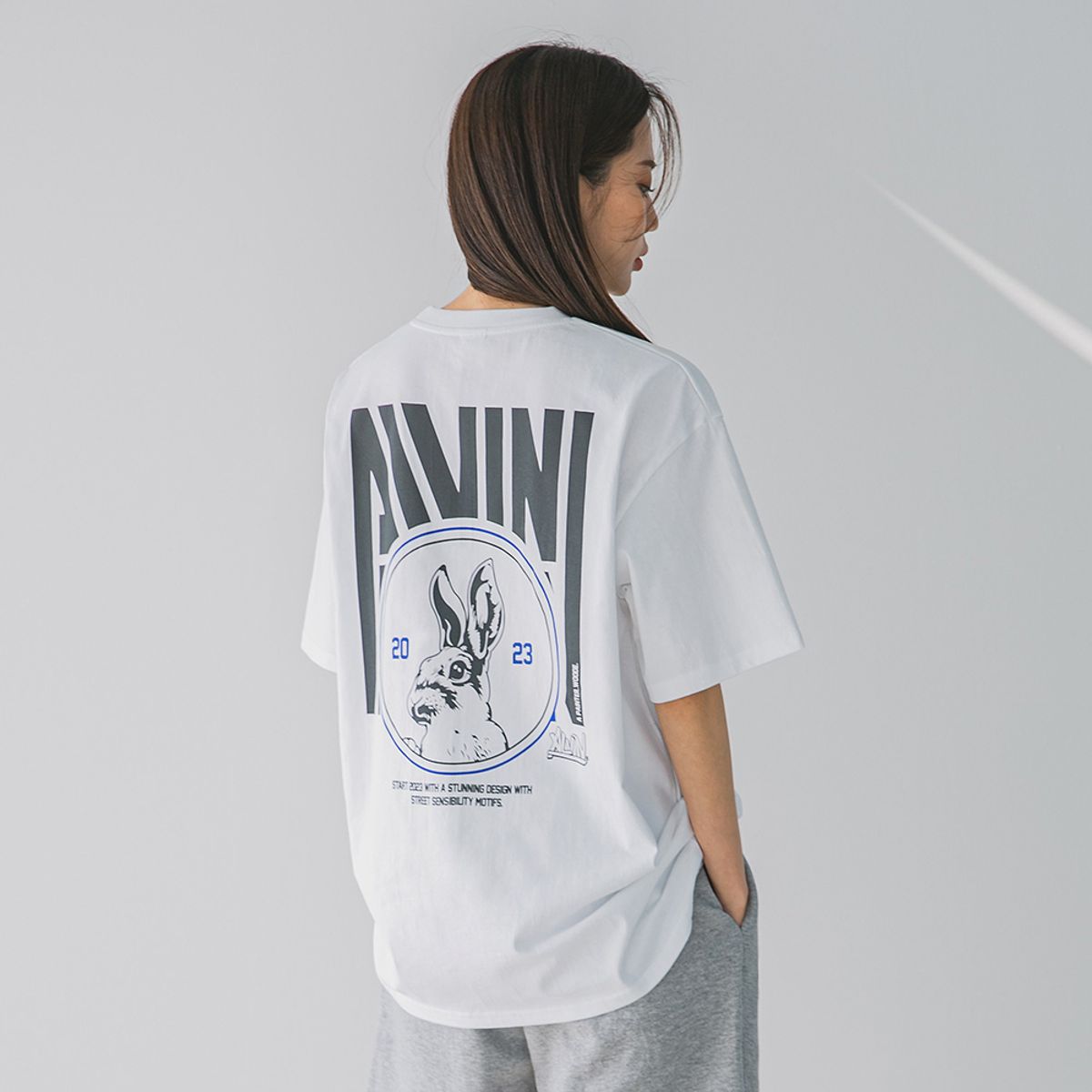 앨빈클로(ALVINCLO) 더 래빗 오버핏 반팔티 AST4829 (2 COLOR)