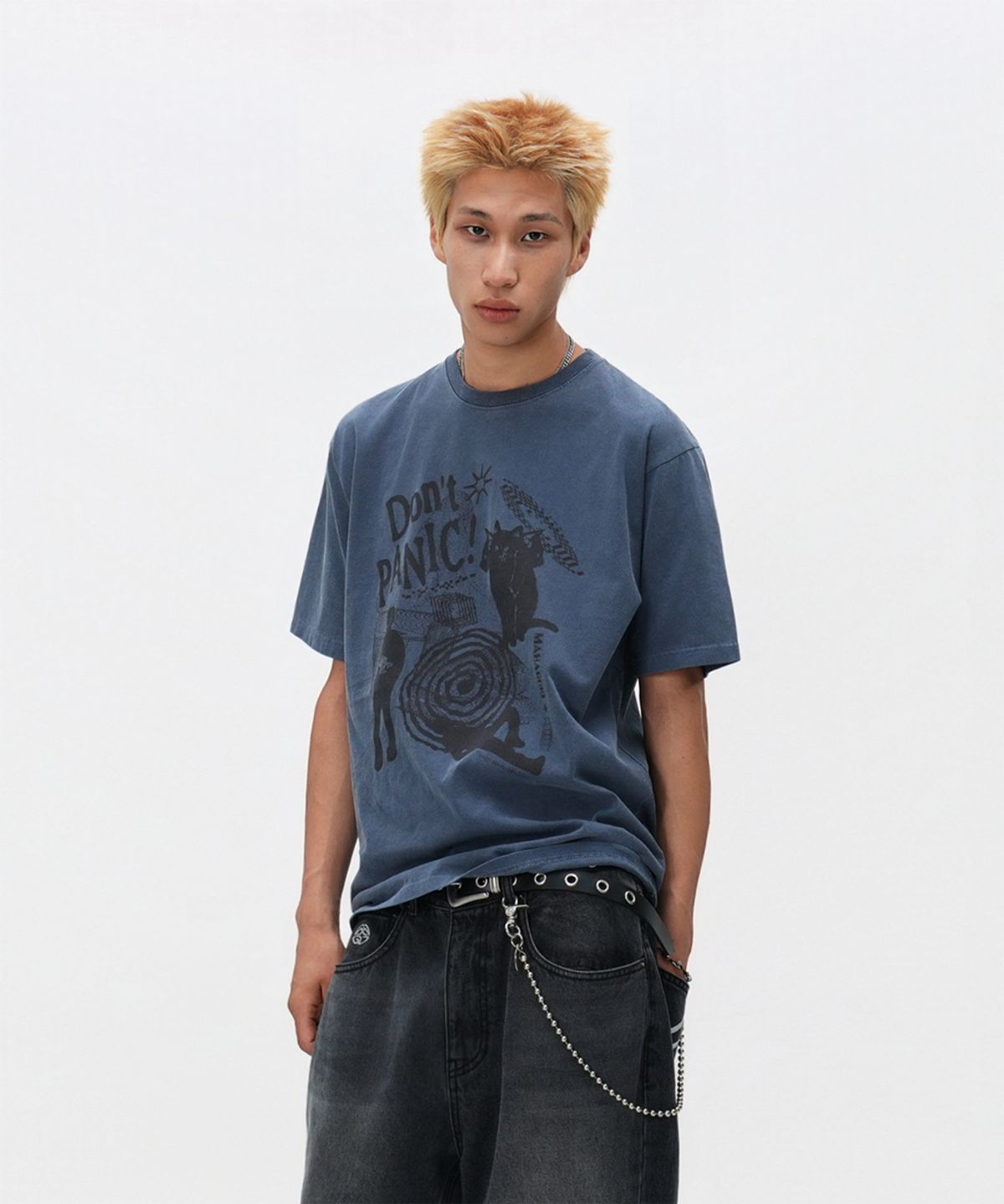 마하그리드(MAHAGRID) DON’T PANIC PIGMENT TEE NAVY(MG2DMMT505A)