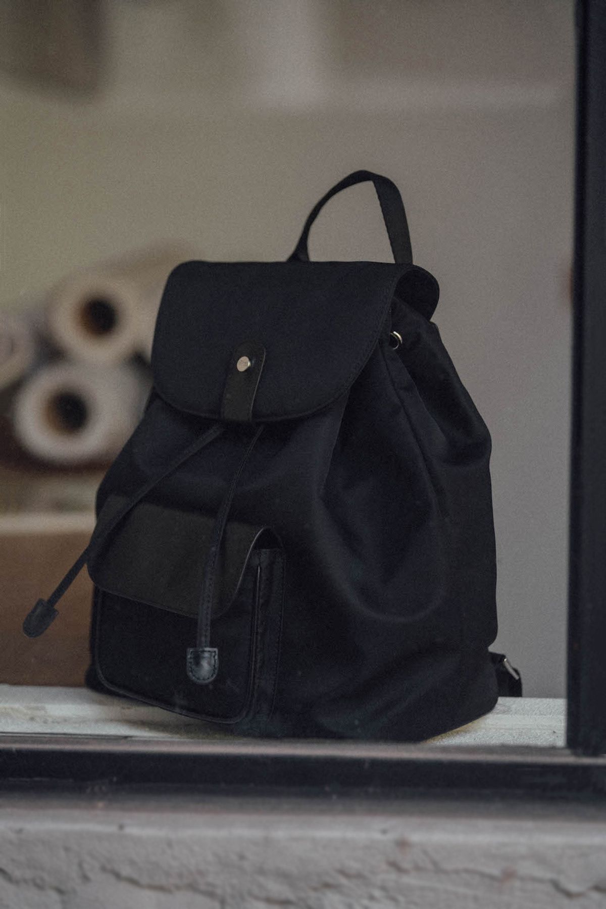 무쿠앤에보니(MUCU AND EBONY) Assezde Backpack _ Black