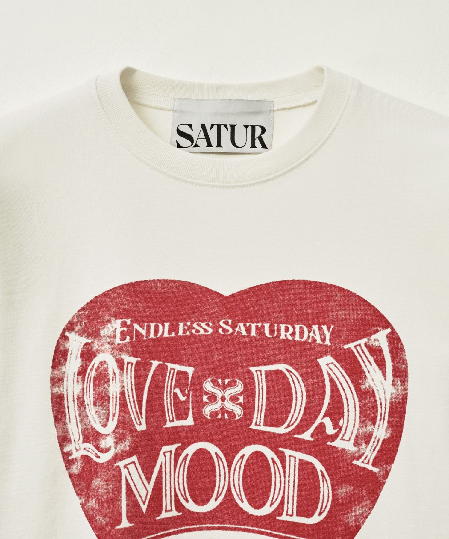 MUSINSA | SATUR Saturday Retro Mood Graphic Short Sleeve T