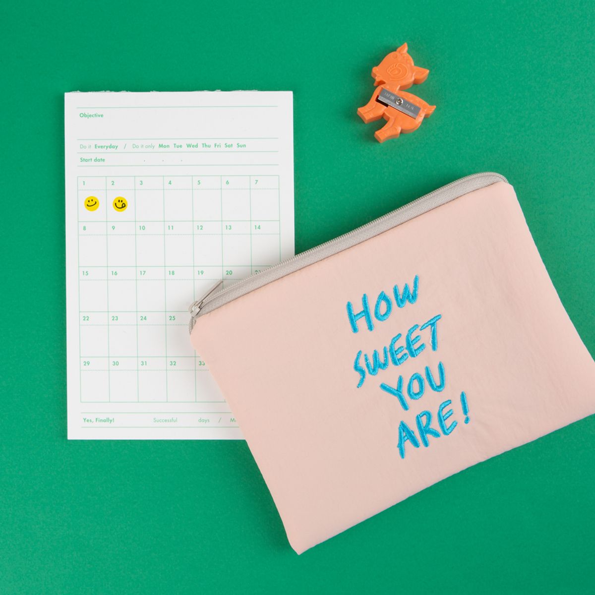 올뉴프레임(ALL NEW FRAME) Airy Pouch - 스윗 젤리곰