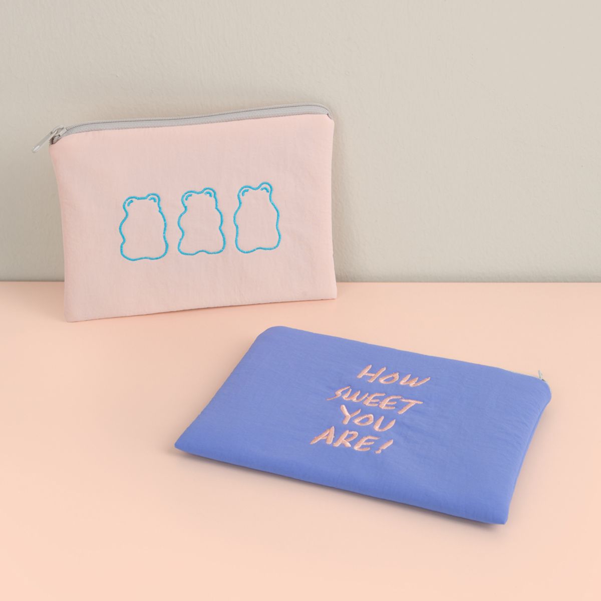 올뉴프레임(ALL NEW FRAME) Airy Pouch - 스윗 젤리곰