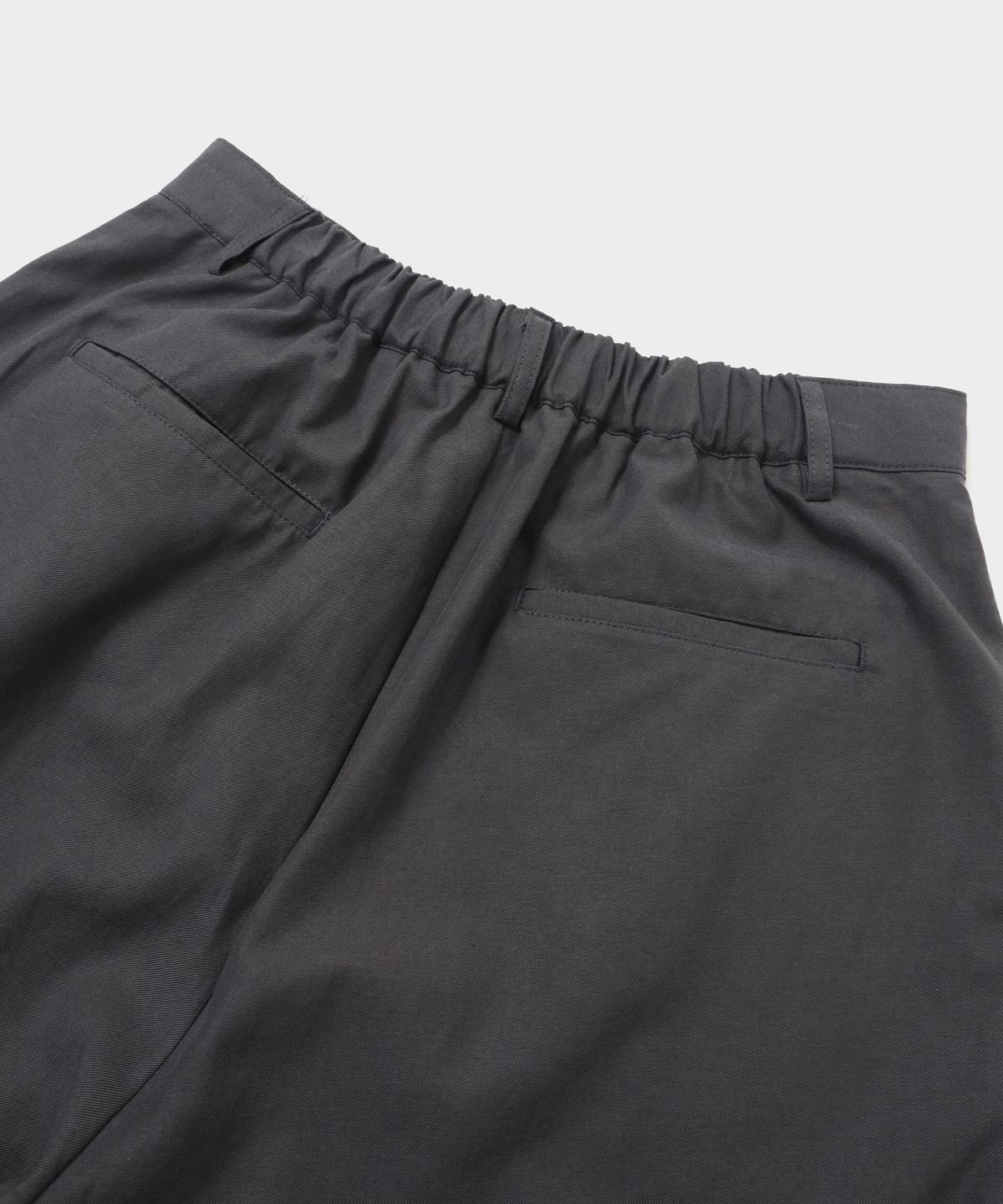 애쉬아워(ASHOUR) Middle Tuck Wide Pants Charcoal
