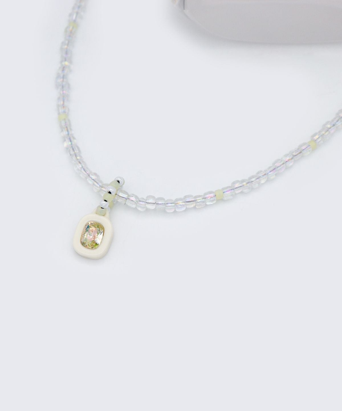 봉보(BONBEAU) Swarovski square stone color beads Necklace 스와로브스키 스퀘어 스톤 팬던트 컬러 비즈 목걸이