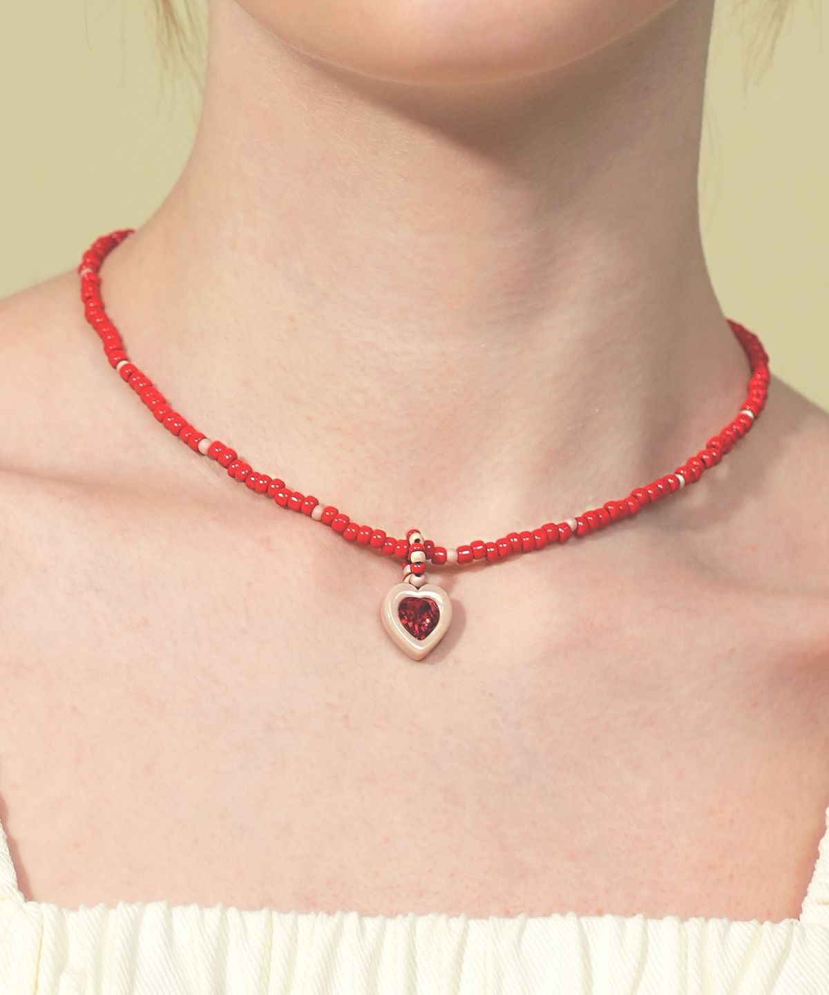 봉보(BONBEAU) Swarovski heart stone color beads Necklace 스와로브스키 하트 스톤 팬던트 컬러 비즈 목걸이