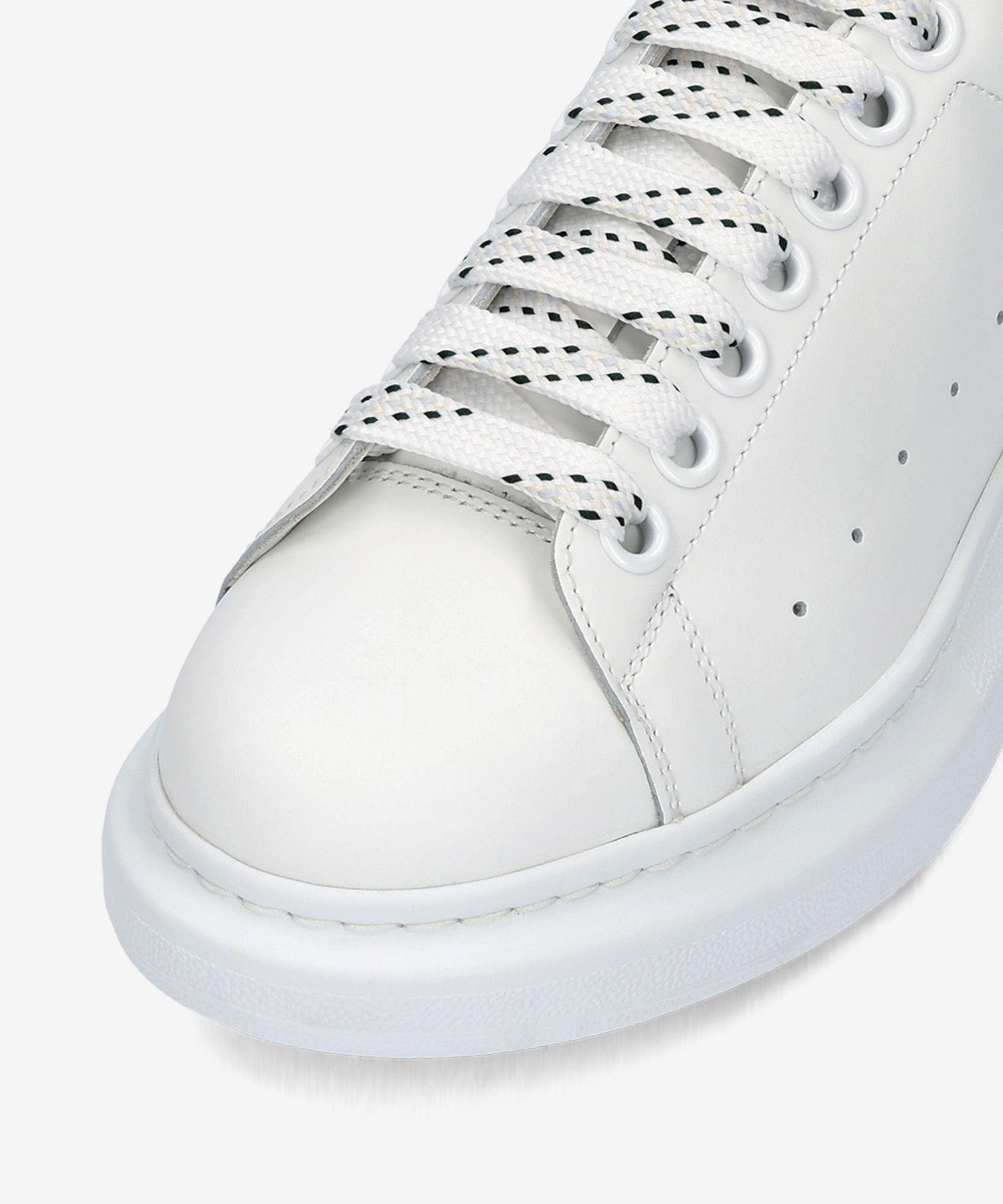 MUSINSA | ALEXANDER McQUEEN Oversized sneakers - White