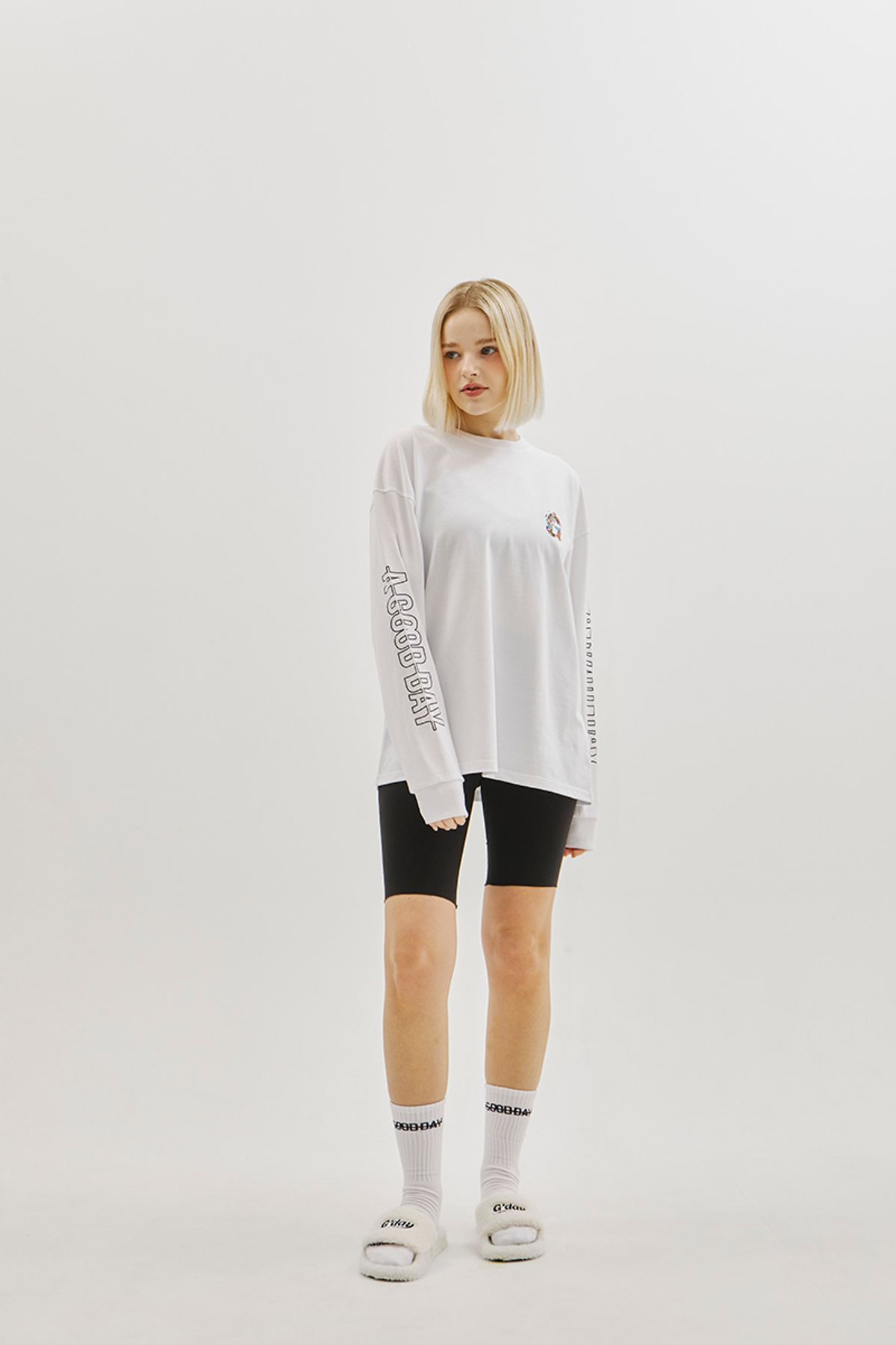 어굿데이(AGOODDAY) [UNISEX] 플라워지 롱슬리브 티셔츠(white)