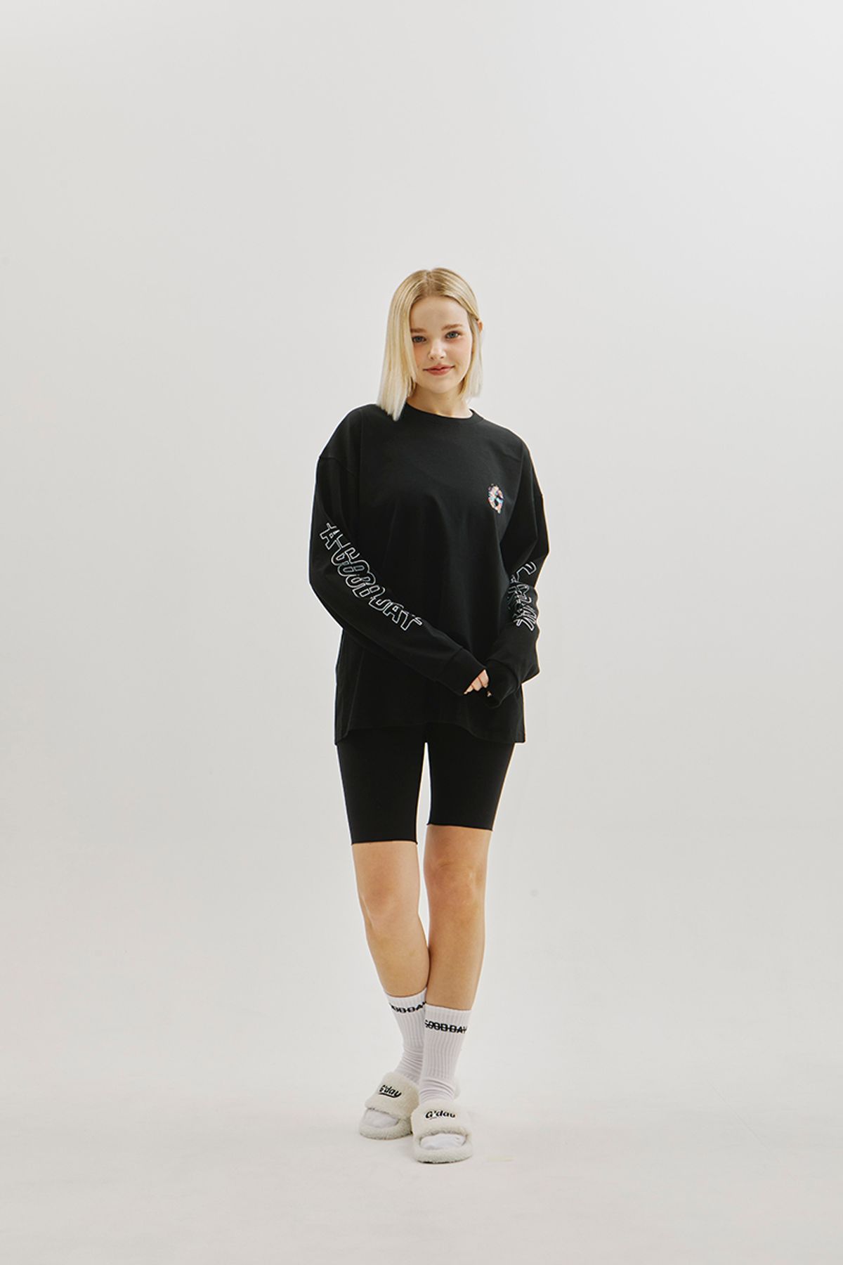 어굿데이(AGOODDAY) [UNISEX] 플라워지 롱슬리브 티셔츠(black)