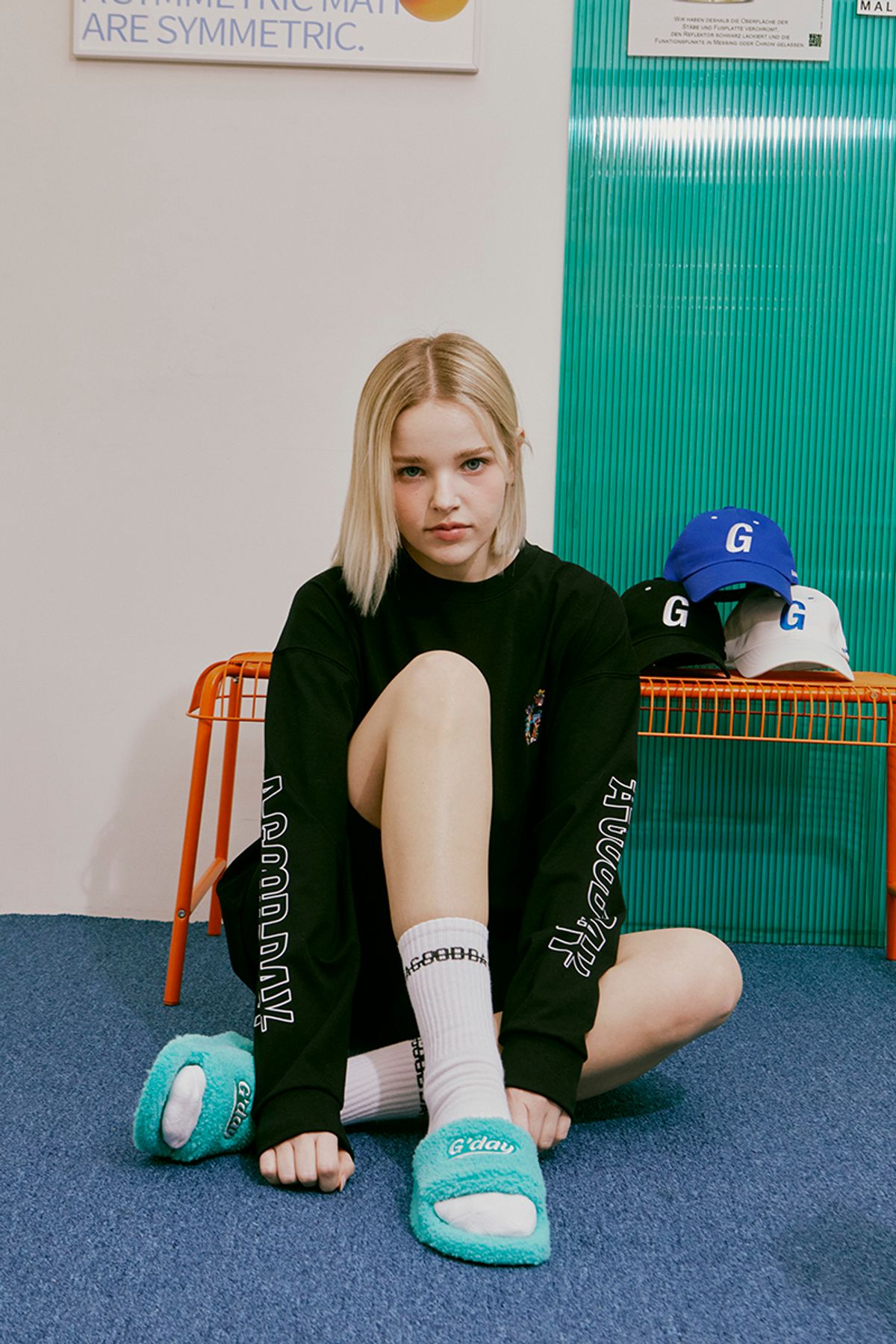 어굿데이(AGOODDAY) [UNISEX] 플라워지 롱슬리브 티셔츠(black)