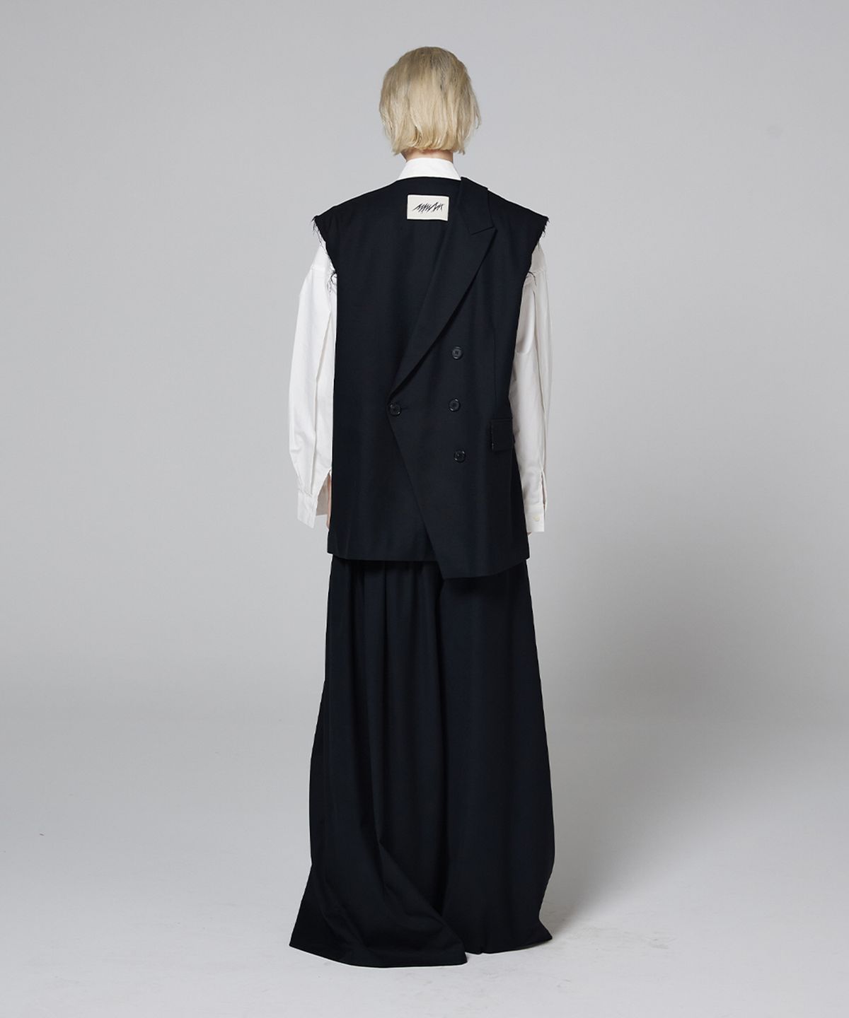 므아므(MMAM) Origami signature vest