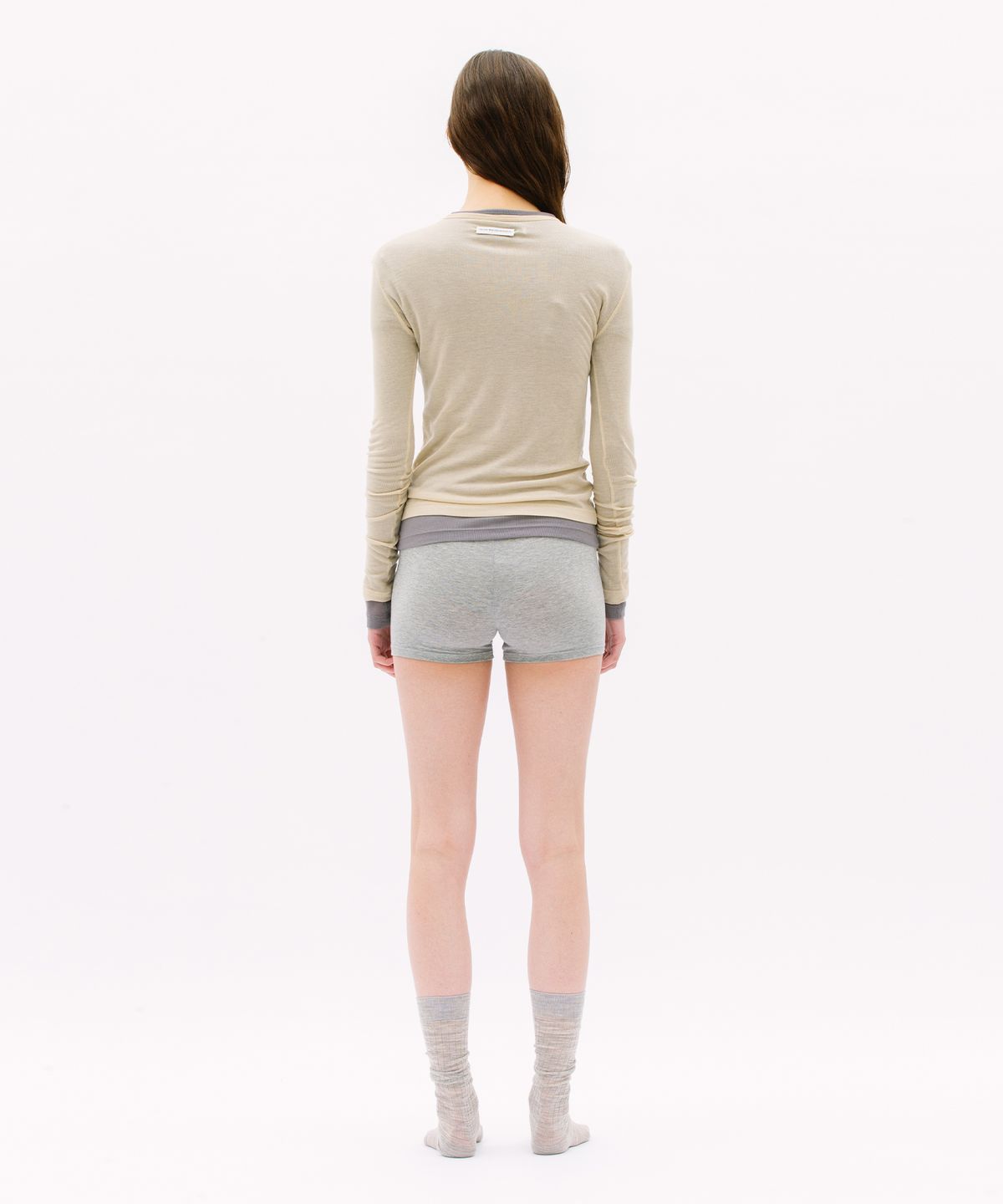 웨어리즈(WEARIS) 레이어드 롱 슬리브 시스루 티셔츠_베이지
