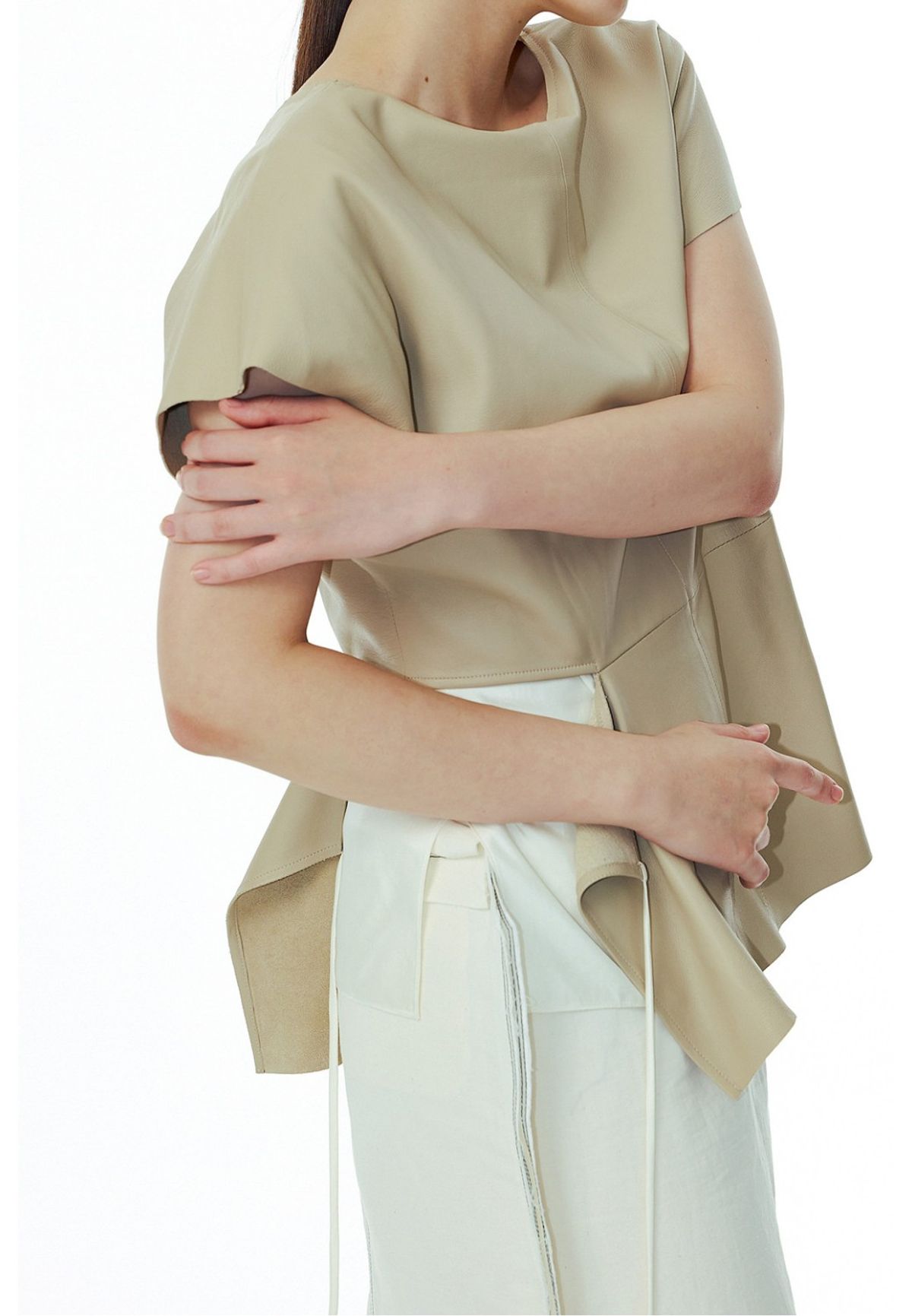 래코드(RECODE) [여성] Asymmetric Leather Top_R0SAS23002BEX