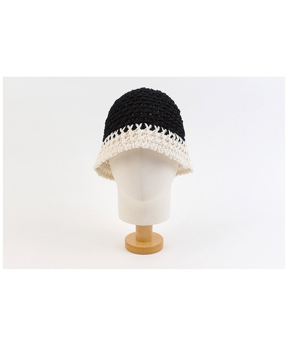 유니버셜 케미스트리(UNIVERSAL CHEMISTRY) Summer Twotone Black Bucket Hat 여름버킷햇