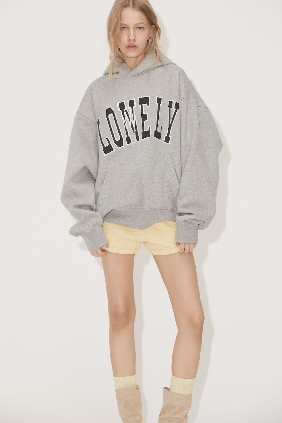 노앙(NOHANT) LONELY/LOVELY FLUFF HOODIE GRAY