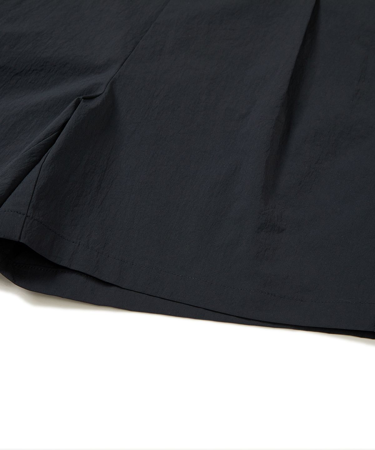 스노우피크 어패럴(SNOWPEAK APPAREL) 루트 우먼스 핀턱 쇼츠 Navy (S23MWRHP67)