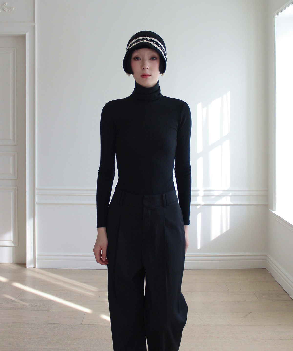 루바티(RUBATI) Classic Wide Wool Pants (BLACK)