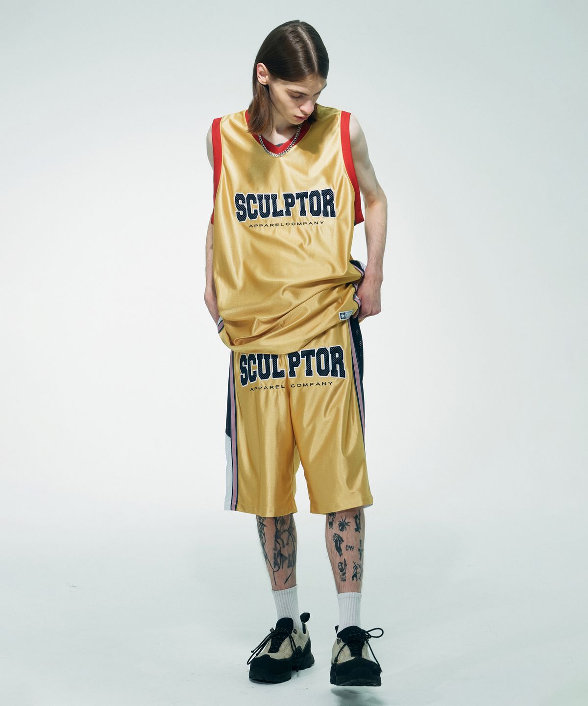 스컬프터(SCULPTOR) Classic Logo Basketball Shorts Gold