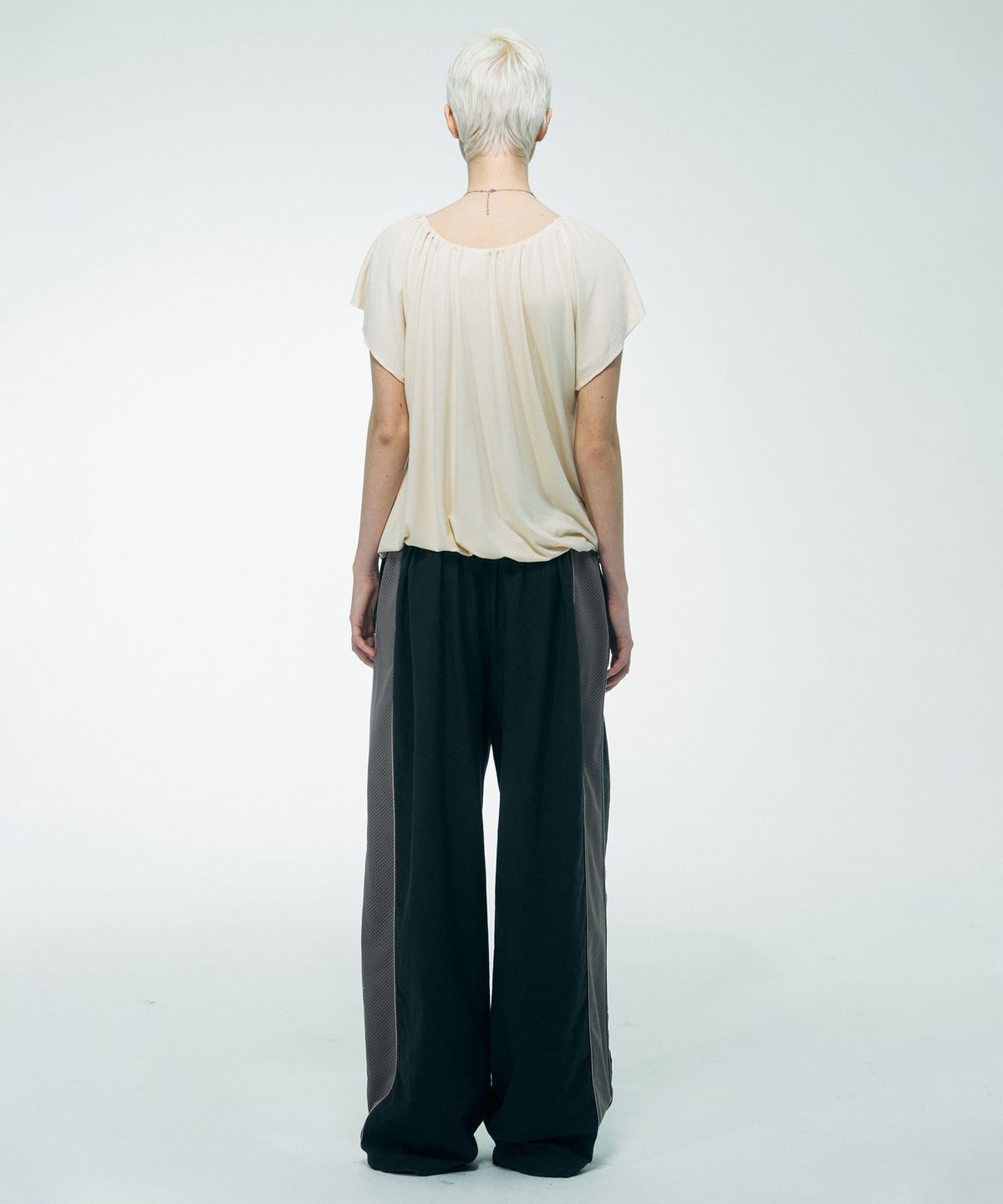 스컬프터(SCULPTOR) Pumkin Shrring Top Apricot