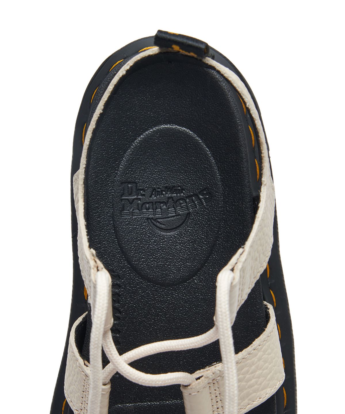 닥터마틴(DR.MARTENS) 나틸라 파치먼트 베이지 마일드 나파 / 30764292