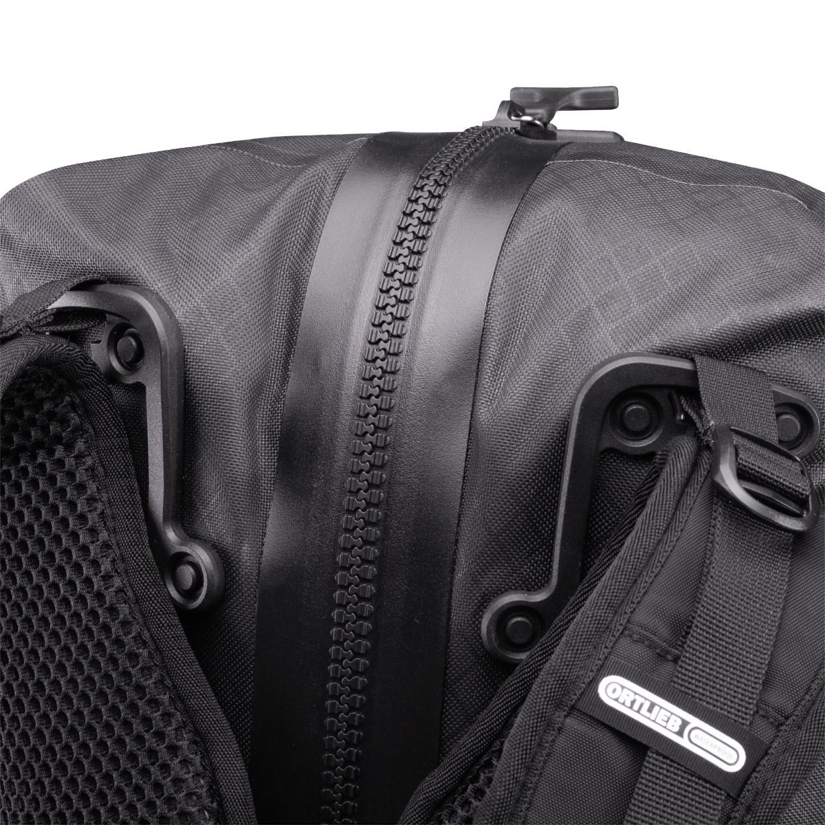 오르트립(ORTLIEB) 어트랙 메트로스피어 R7200