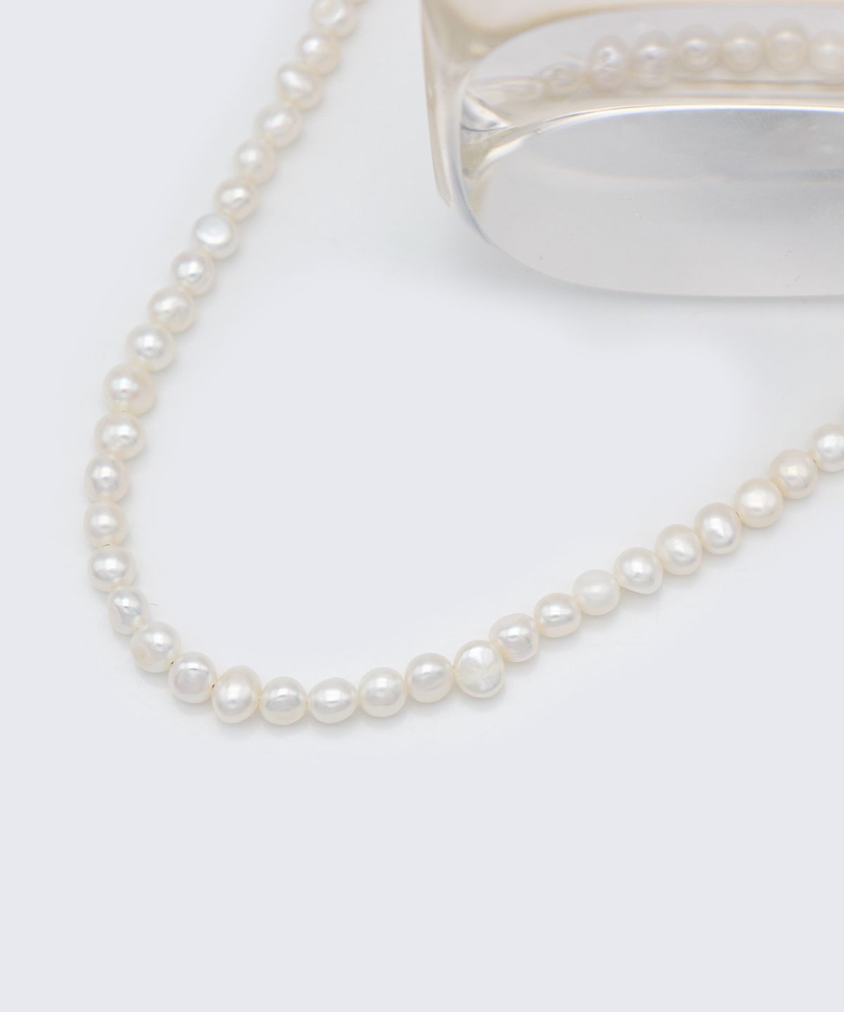 봉보(BONBEAU) Relief water pearl simple Necklace 릴리프 밥풀 담수진주 레이어드 목걸이 6mm