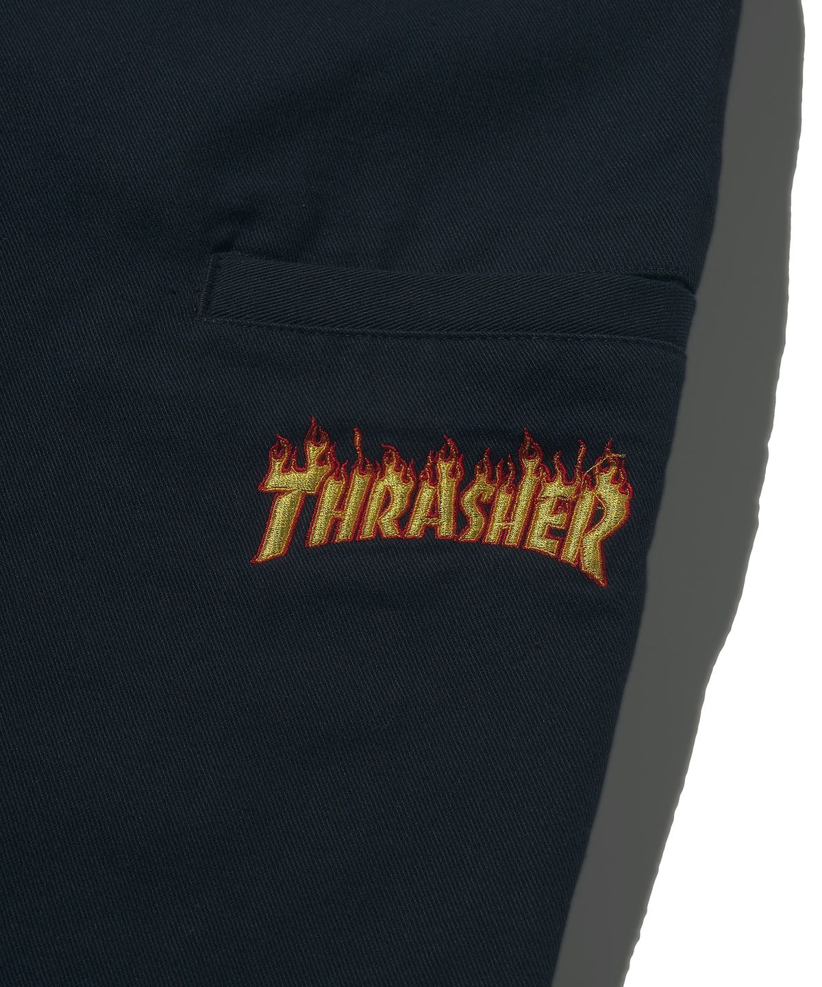 트레셔(THRASHER) 플레임 와이드 치노 팬츠 네이비