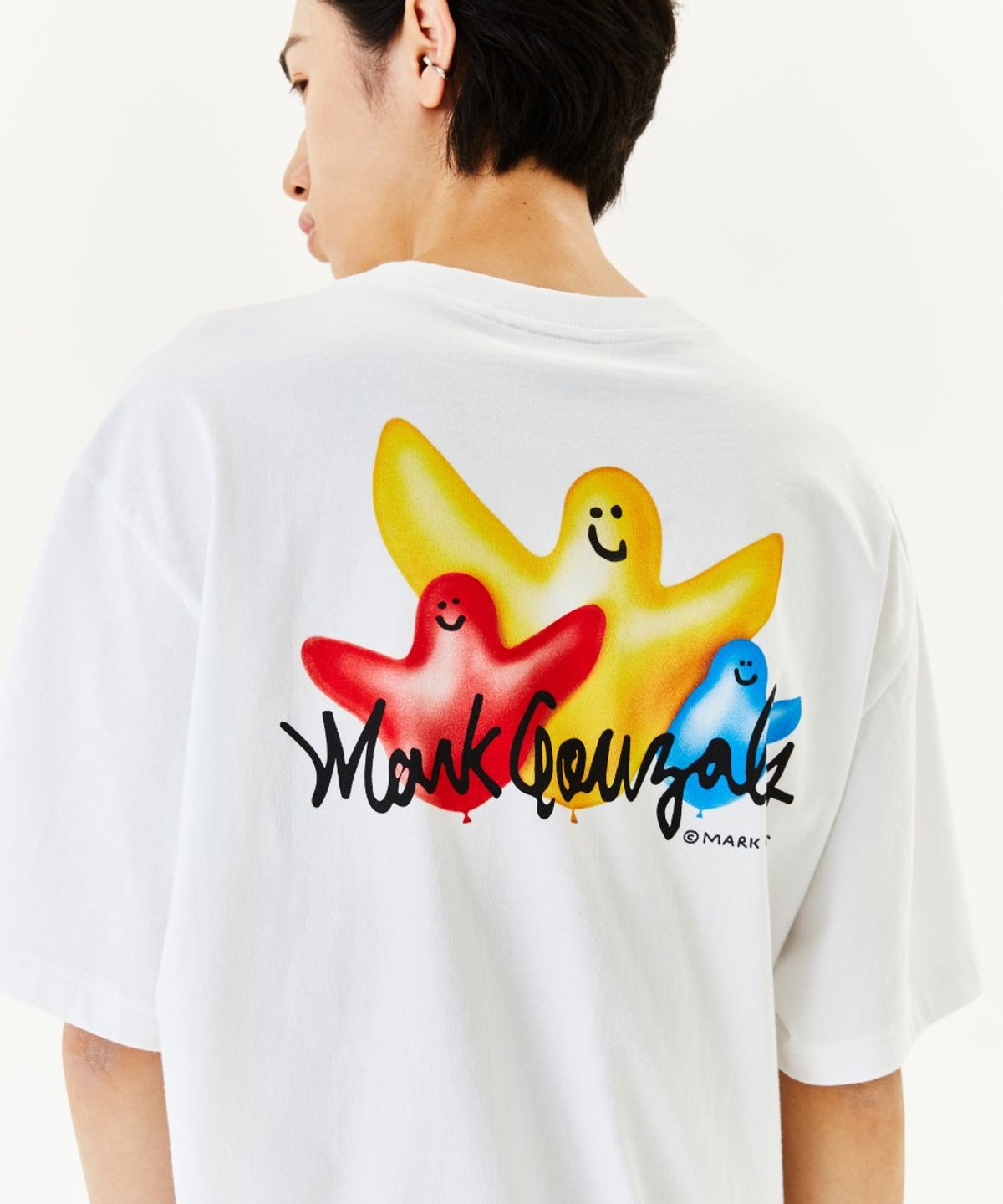 마크곤잘레스(MARK GONZALES) BALLOON ANGEL GRAPHIC T-SHIRT - WHITE