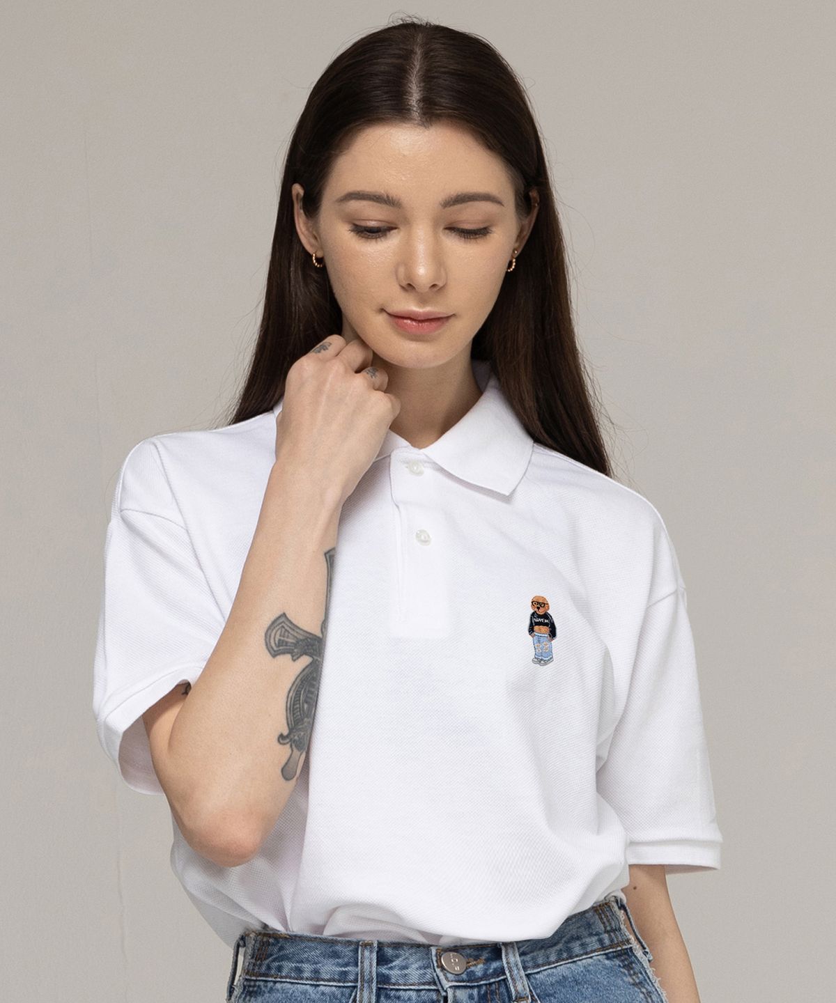 그레이버(GRAVER) [UNISEX]크롭 도그 자수 스트리버 피케 반팔티셔츠_화이트