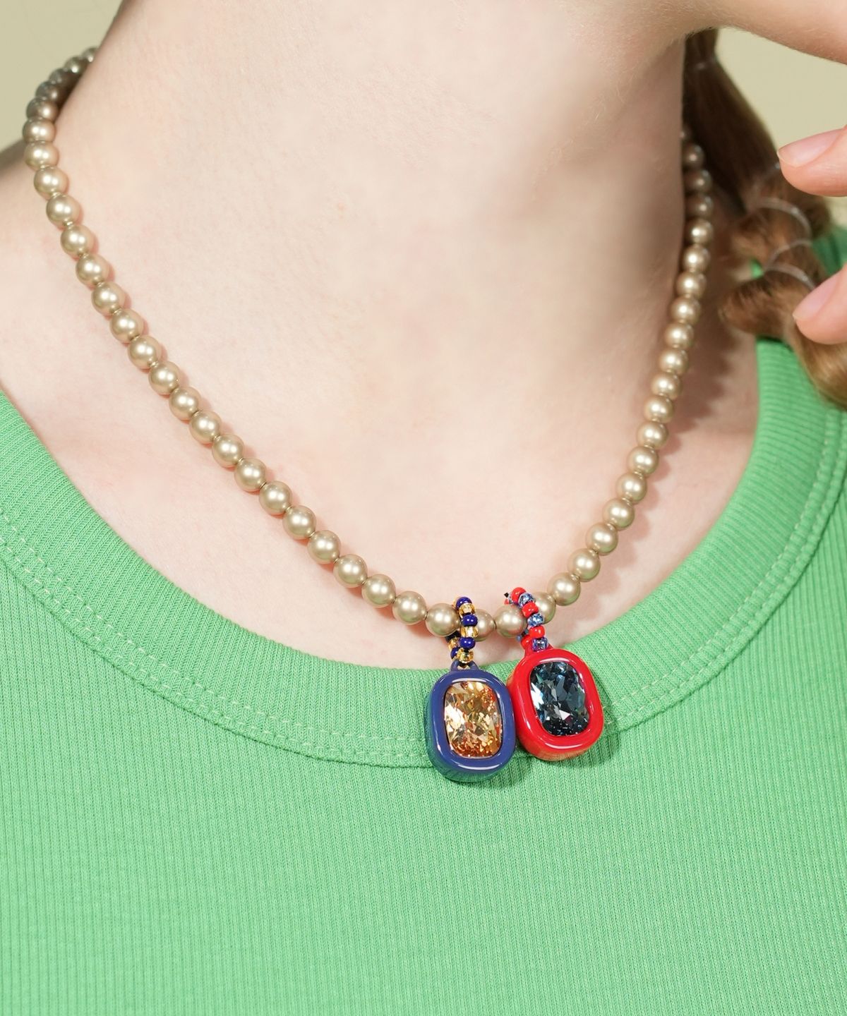 봉보(BONBEAU) Bling pop swarovski stone pendant 스와로브스키 스퀘어 스톤 참 호마이카 팬던트