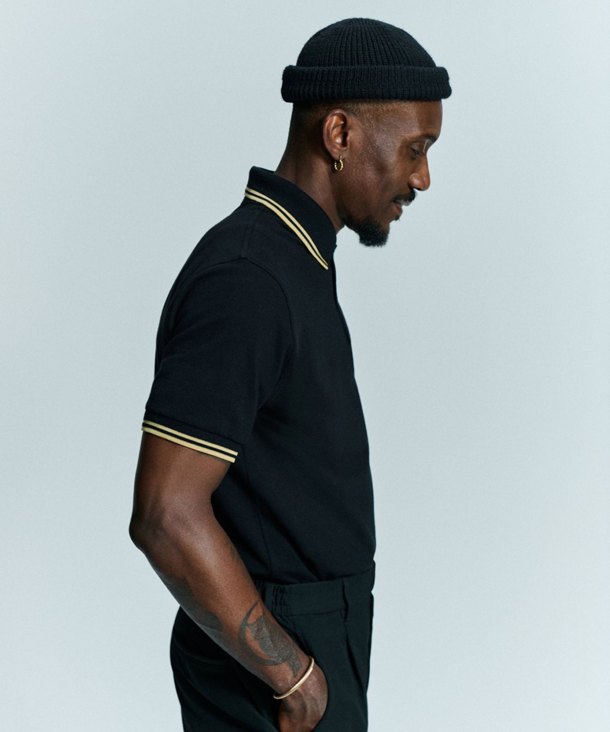 프레드페리(FRED PERRY) [M12] 트윈 팁 프레드페리 셔츠 - 블랙/샴페인 M12-157 Made In England